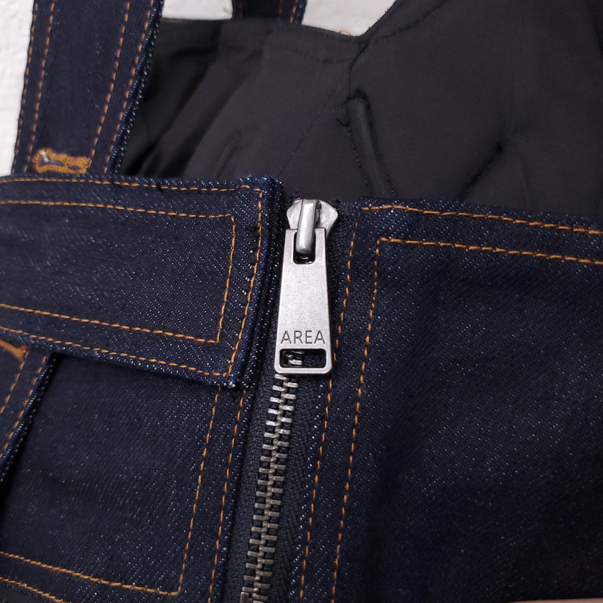 AREA DARK INDIGO CRYSTAL PYRAMID DENIM TOP - SIZE 0