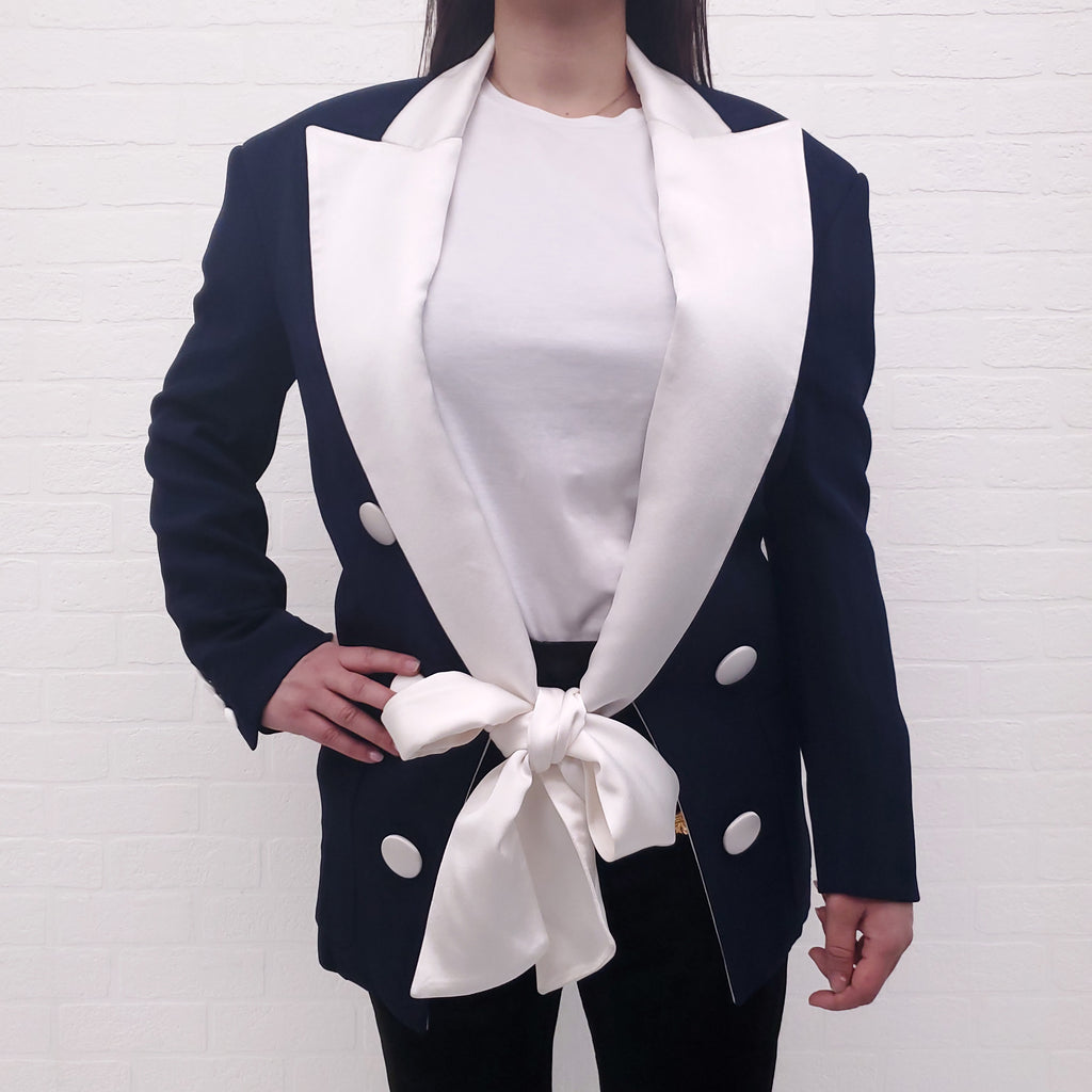 BALMAIN NAVY AND WHITE OVERSIZED EVENING JACKET - SIZE 38