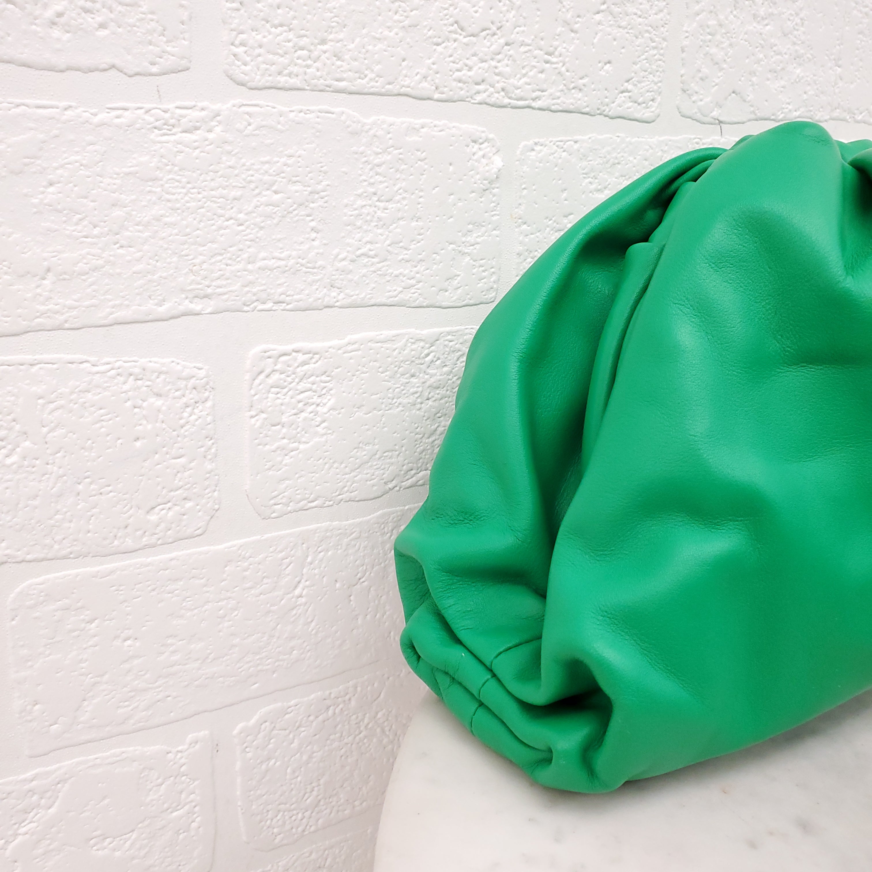 BOTTEGA VENETA GREEN SMOOTH BUTTERCALF POUCH