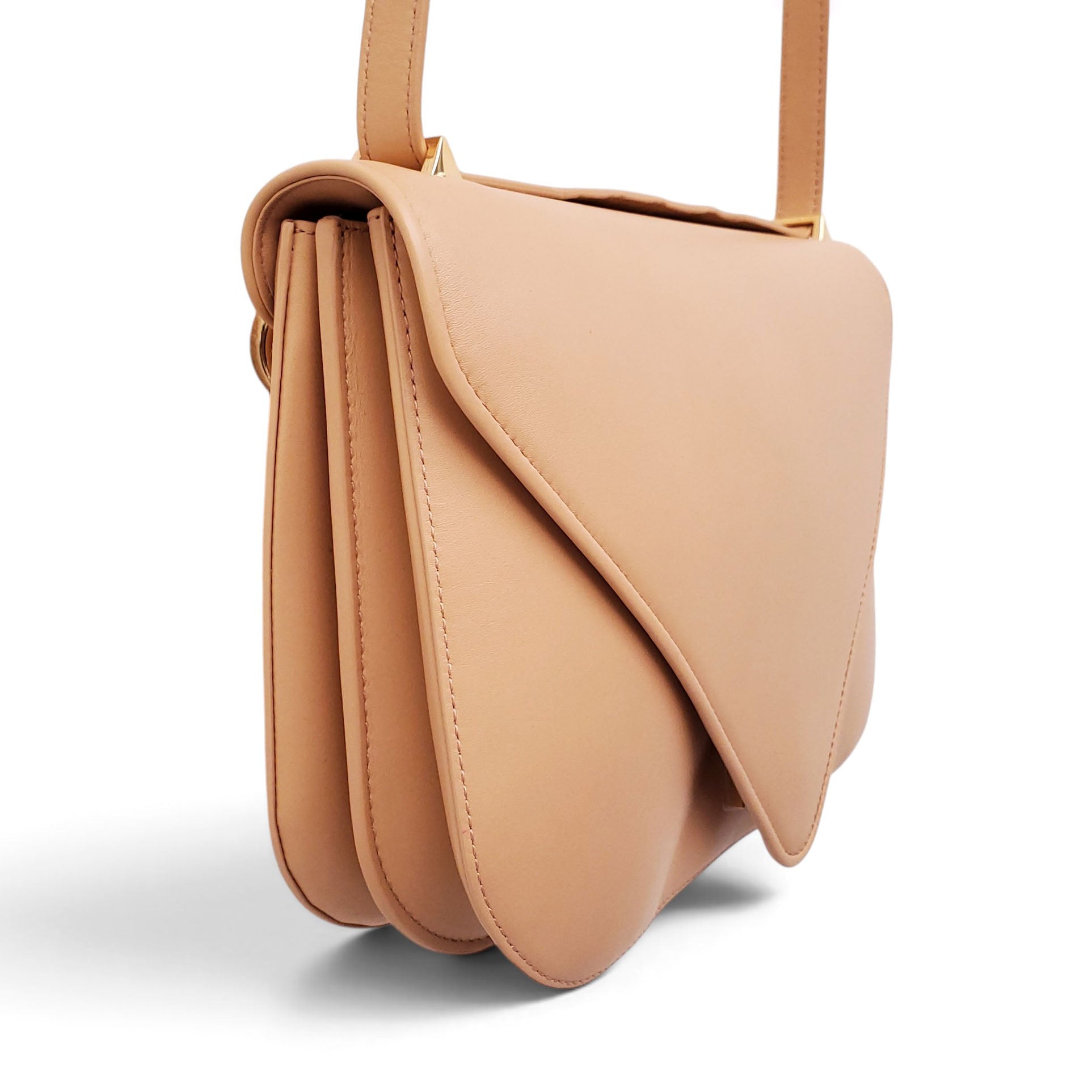 BOTTEGA VENETA NUDE ENVELOPE SHOULDER BAG