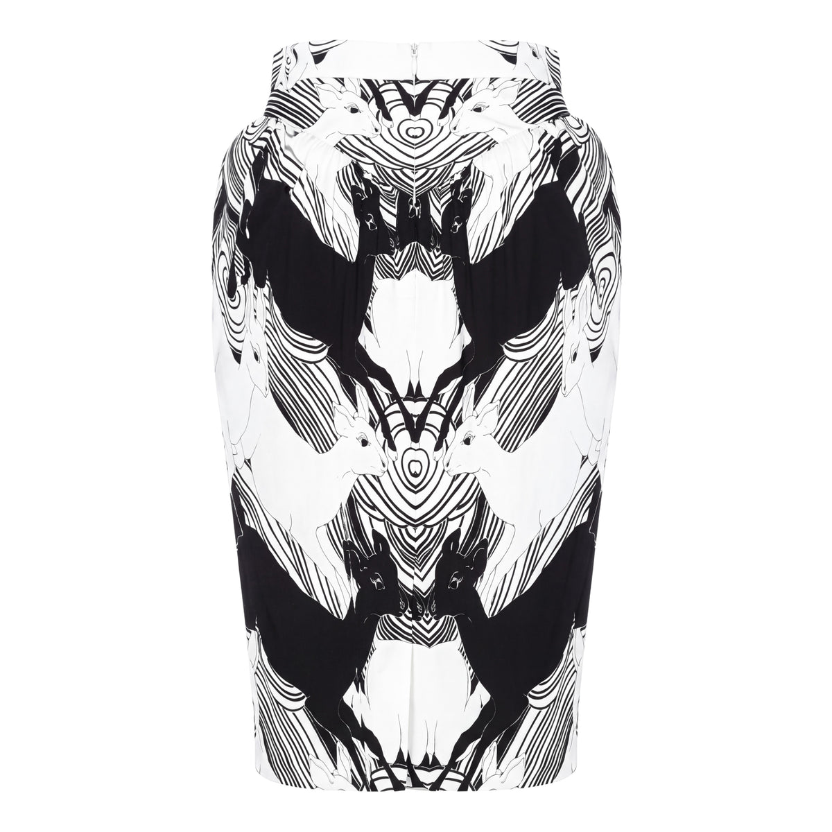 BURBERRY BLACK AND WHITE DEER PRINT PLEATED SKIRT - SIZE 4