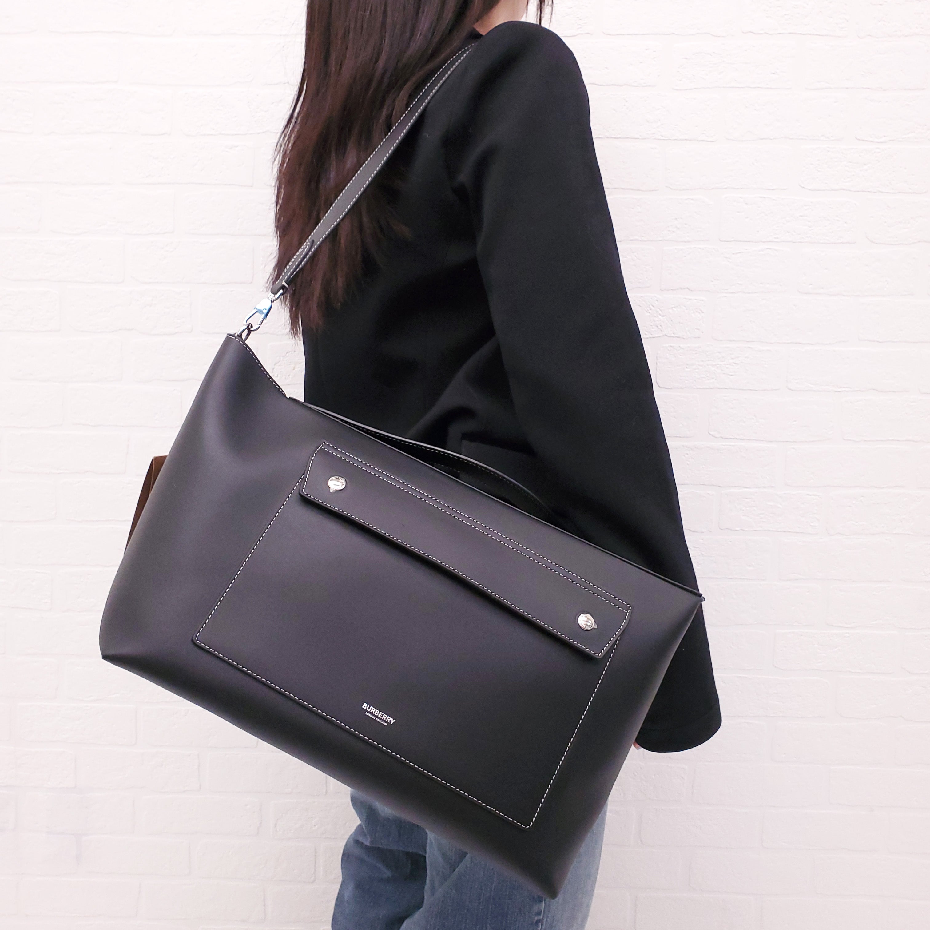 BURBERRY BLACK LEATHER POCKET SATCHEL TOTE