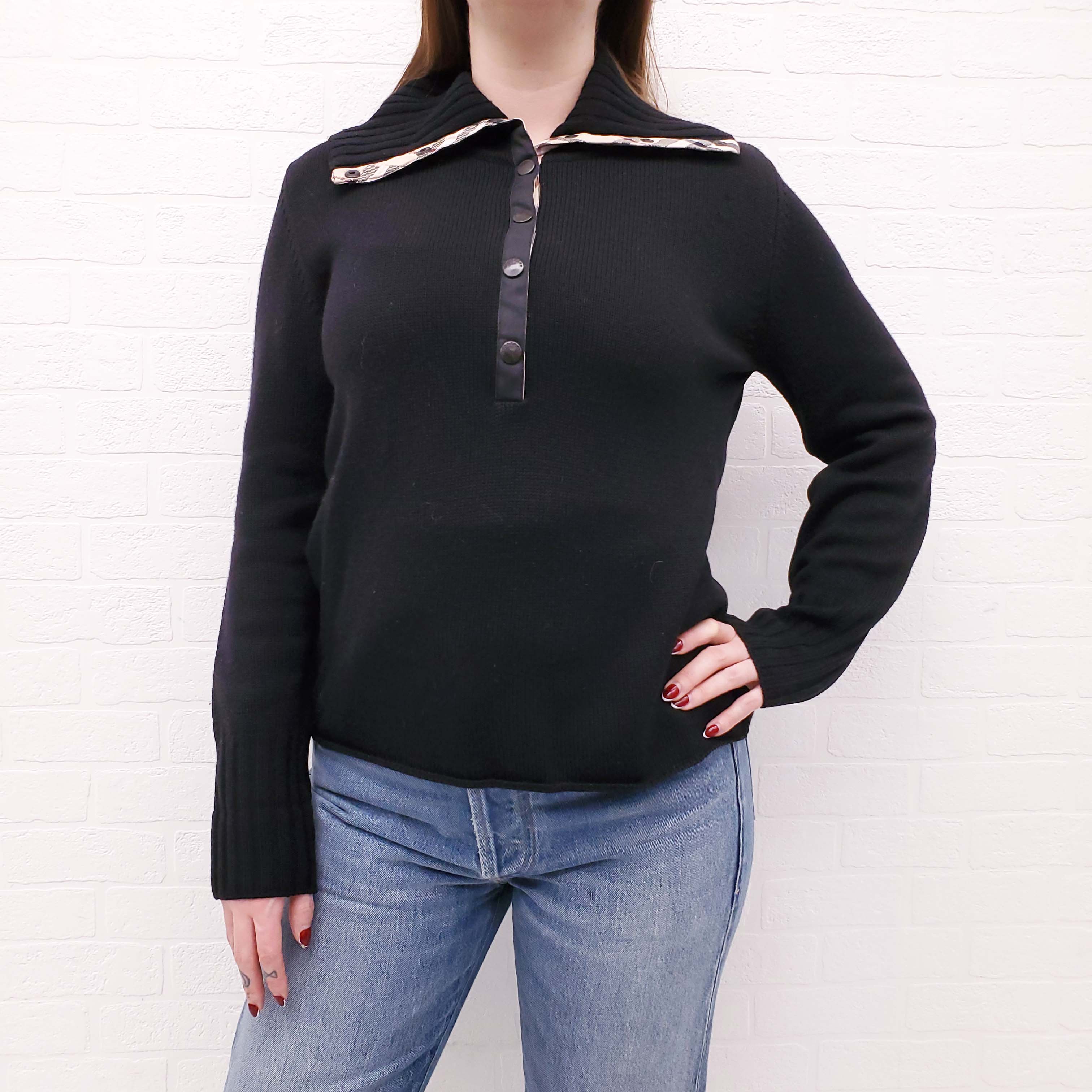 BURBERRY BLACK SWEATER WITH CHECK DETAIL - SIZE L