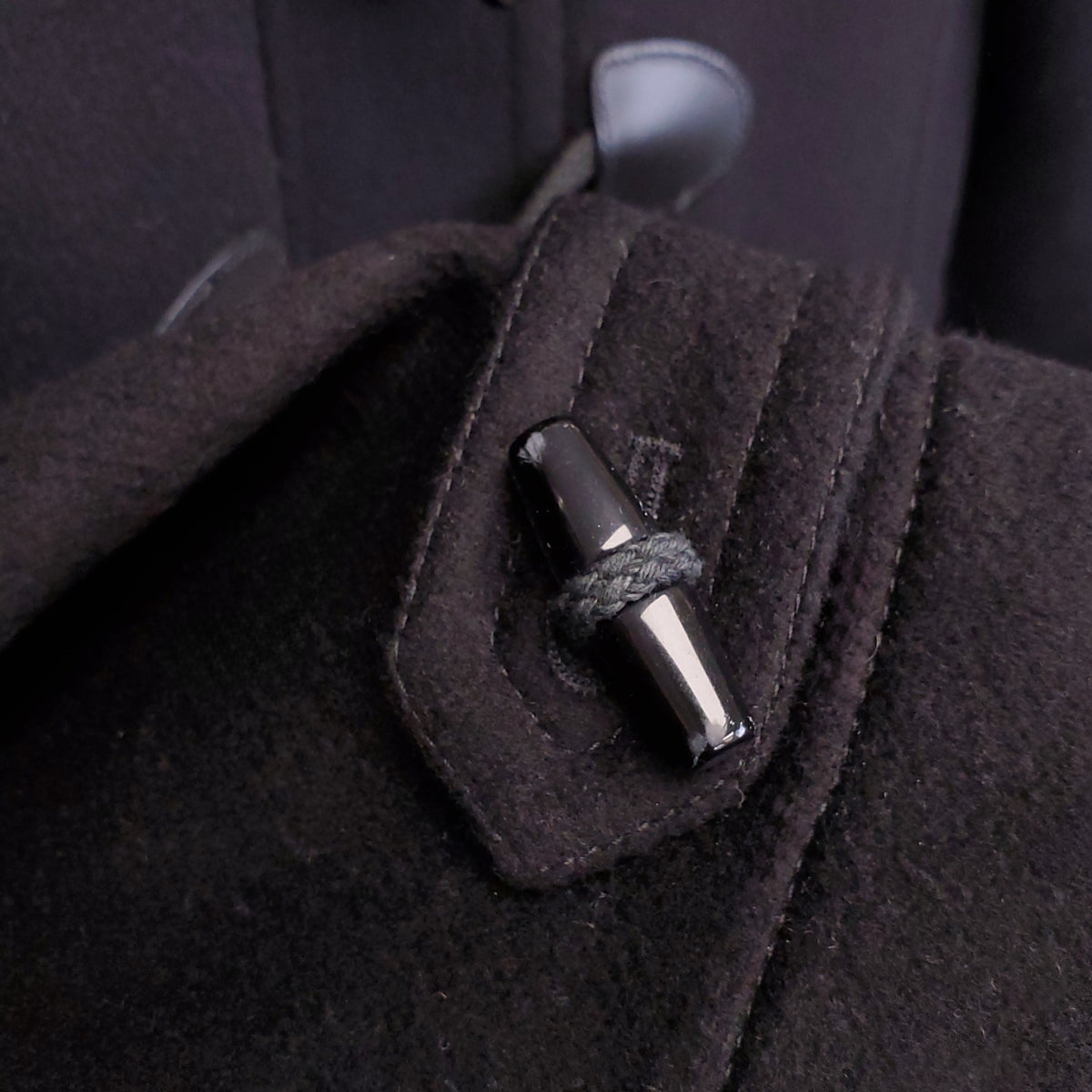 BURBERRY BRIT TOGGLE JACKET WITH CHECK LINING - SIZE 2