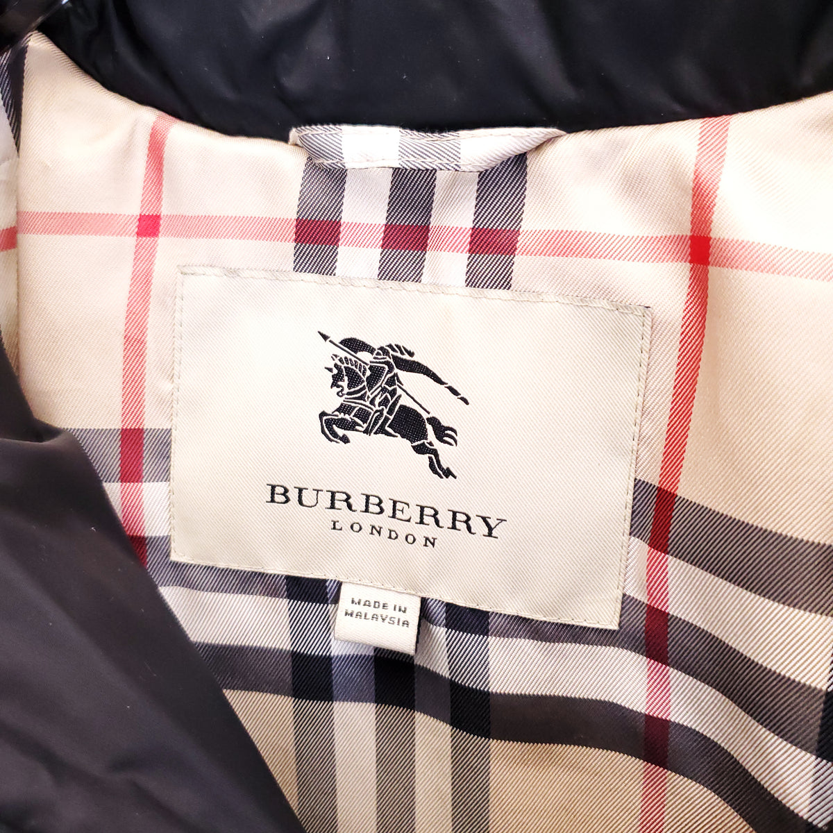 BURBERRY PUFFER JACKET WITH CHECK LINING - SIZE 4