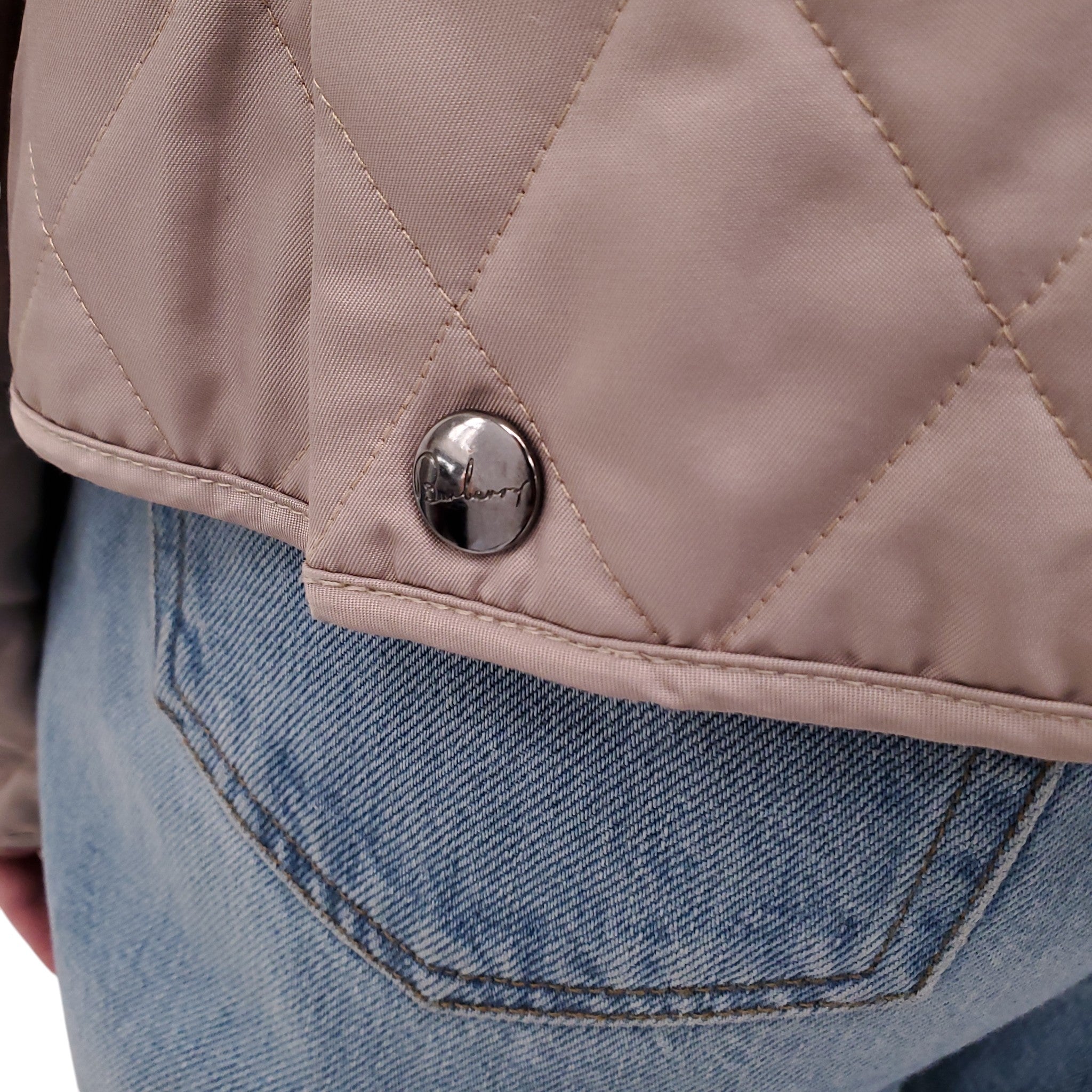 BURBERRY TAUPE QUILTED JACKET - SIZE M