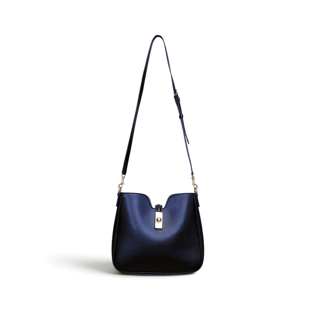 CELINE SMALL CAMILLE 16 SOFT IN BLACK