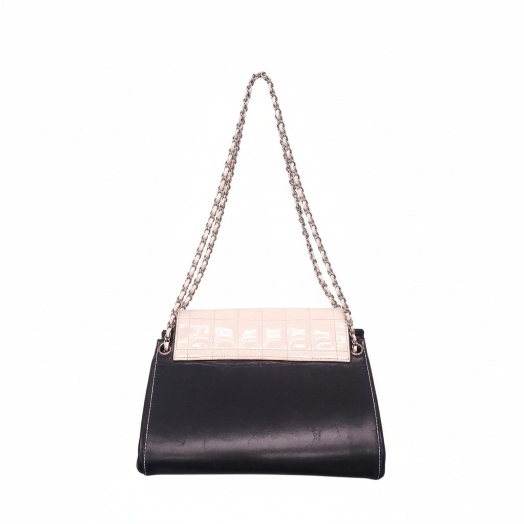 CHANEL BLACK AND CREAM PATENT LEATHER QUILTED SQUARE ACCORDION FLAP BAG
