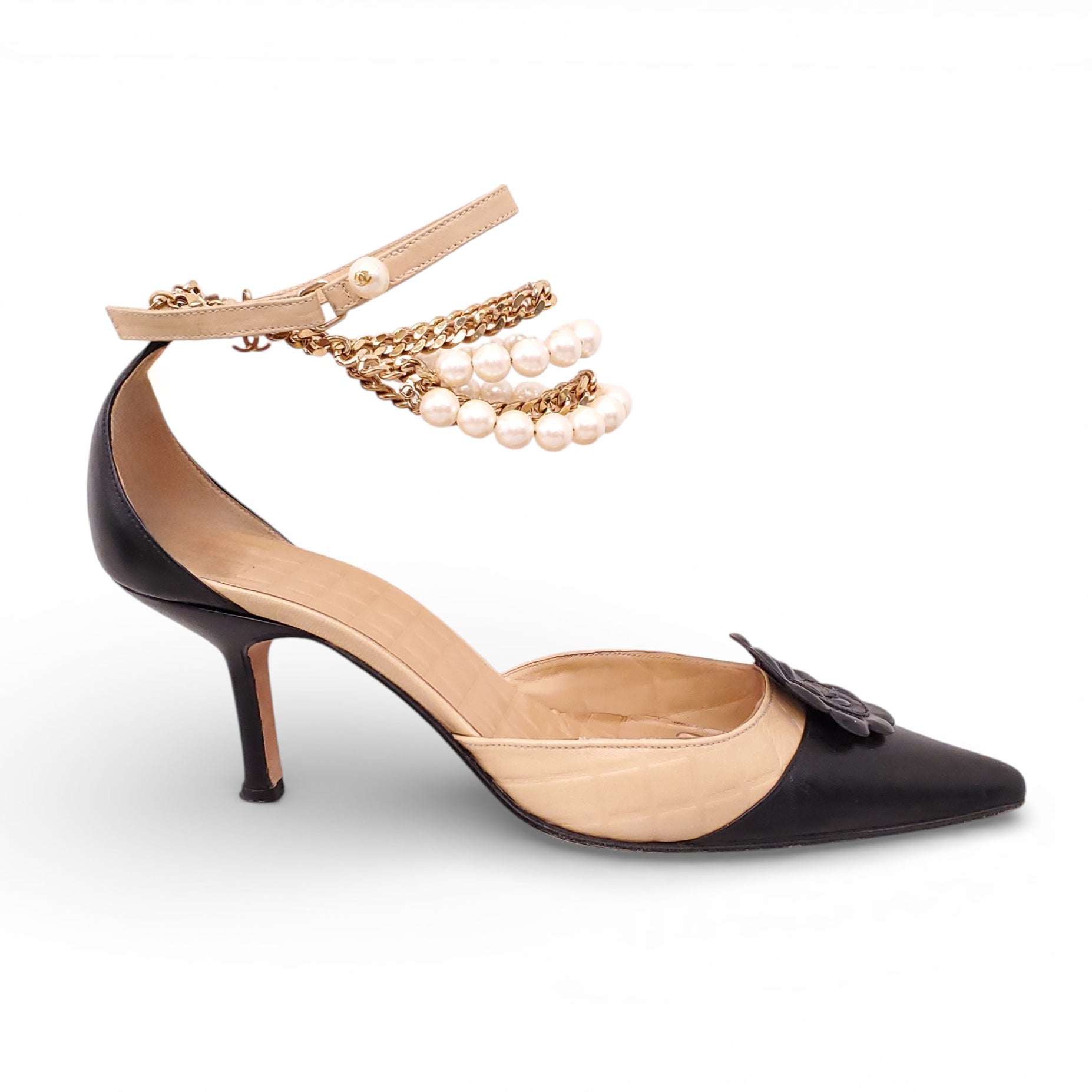 CHANEL BLACK AND NUDE PEARL CHAIN ANKLET HEELS WITH CAMÉLIA DETAIL - SIZE 37.5