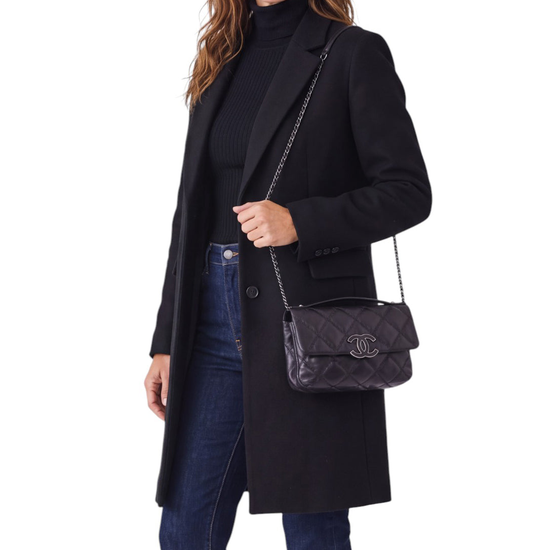 CHANEL BLACK DOUBLE STITCH HAMPTONS CC FLAP CROSSBODY BAG