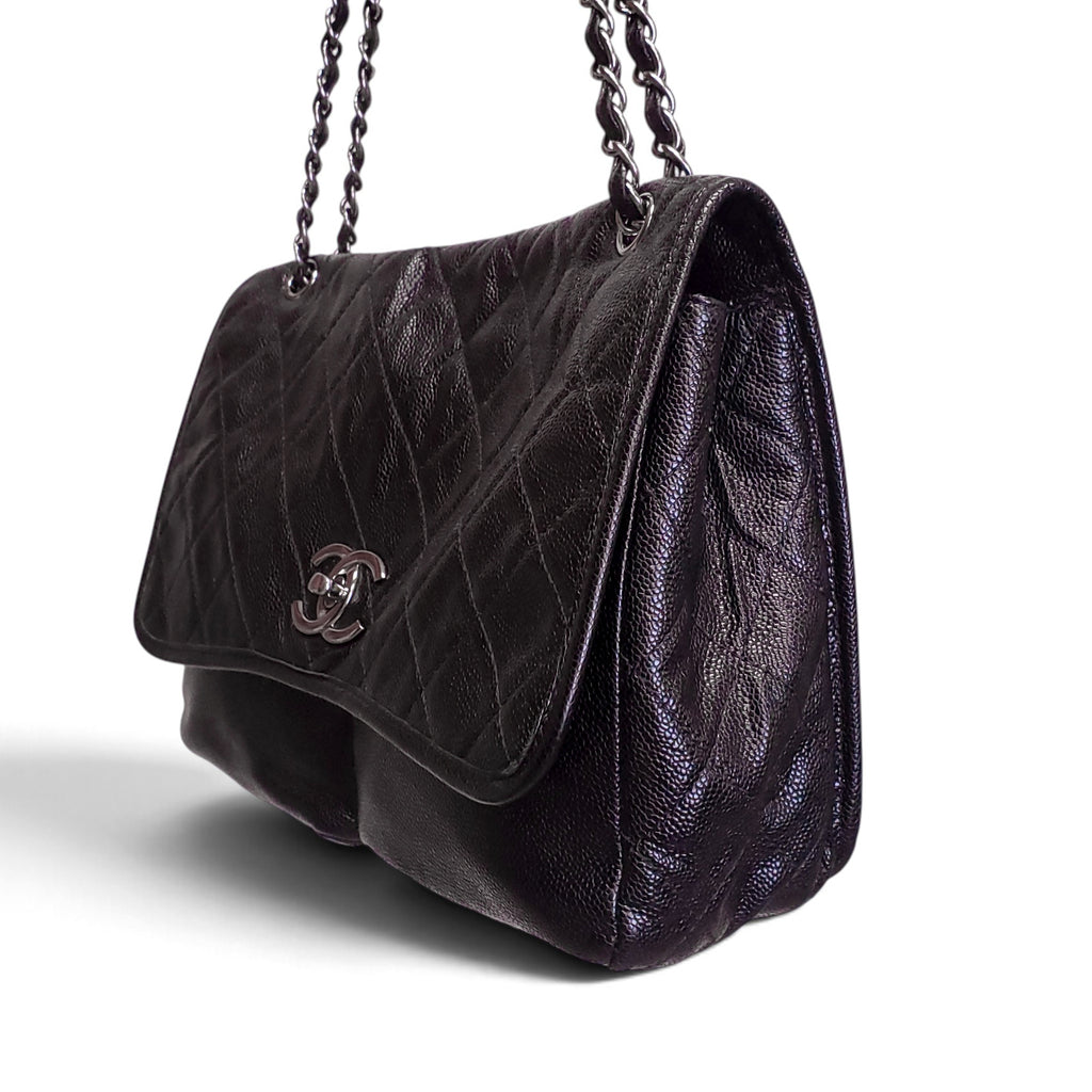 CHANEL BLACK LARGE NATURAL BEAUTY FLAP BAG
