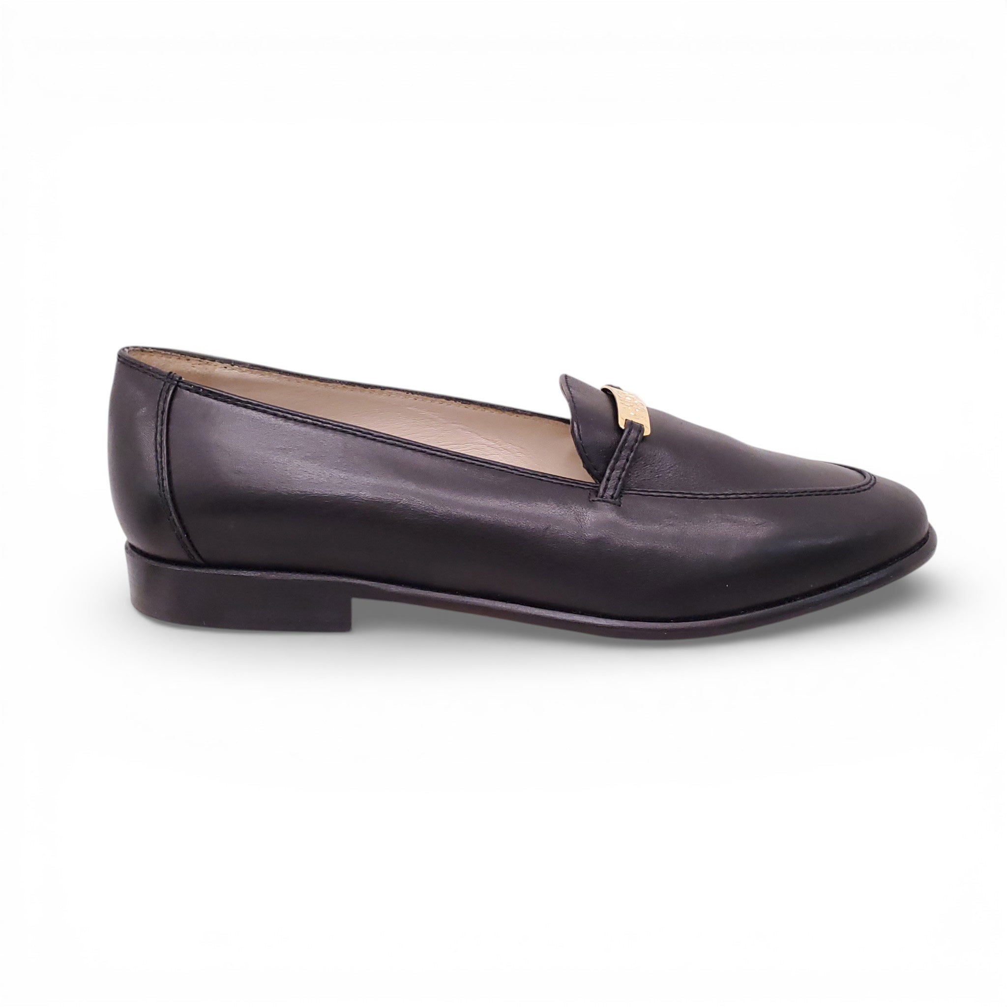 CHANEL BLACK LEATHER LOAFERS WITH GOLD LOGO DETAIL - SIZE 38.5