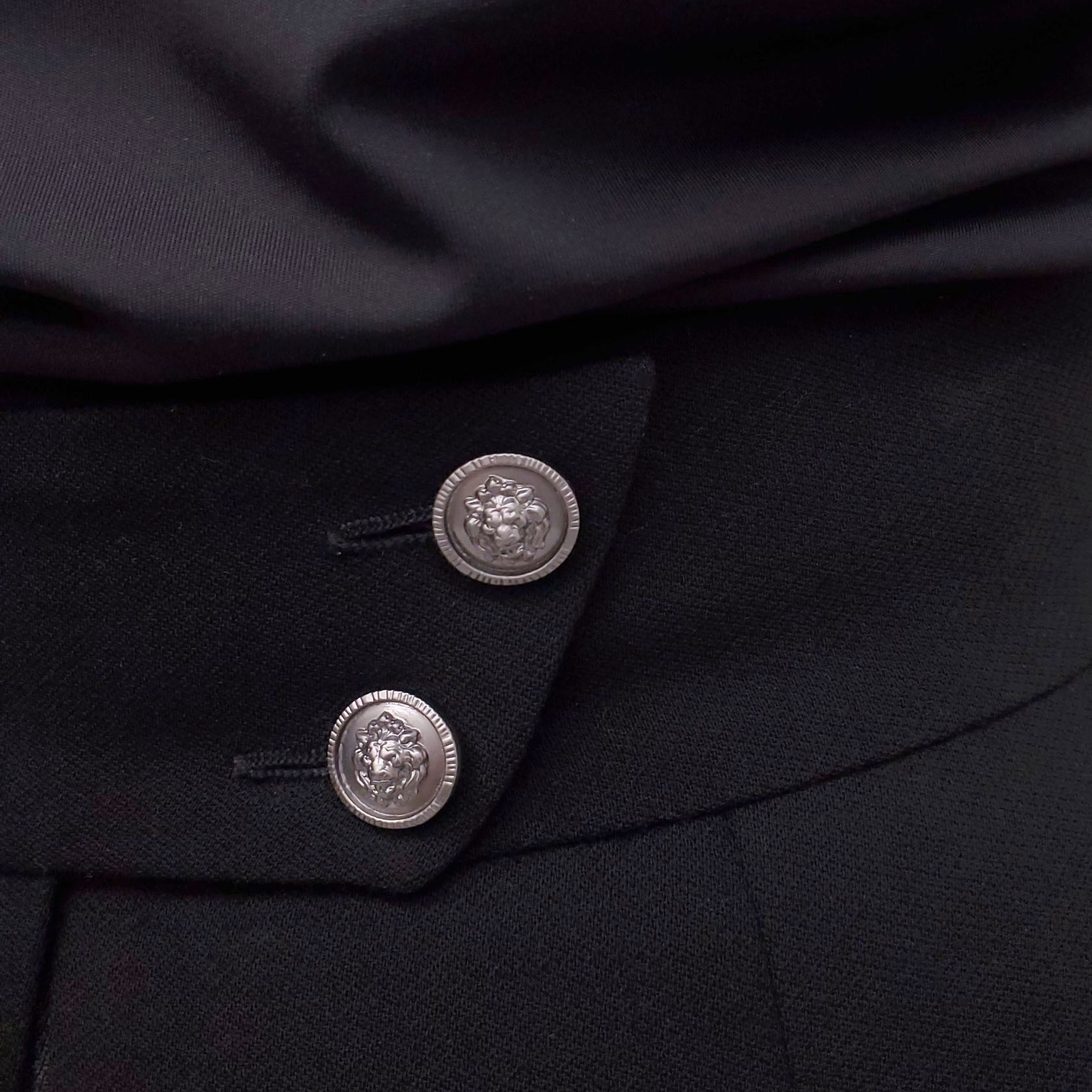 CHANEL BLACK PANT SUIT WITH LION BUTTONS - SIZE 36
