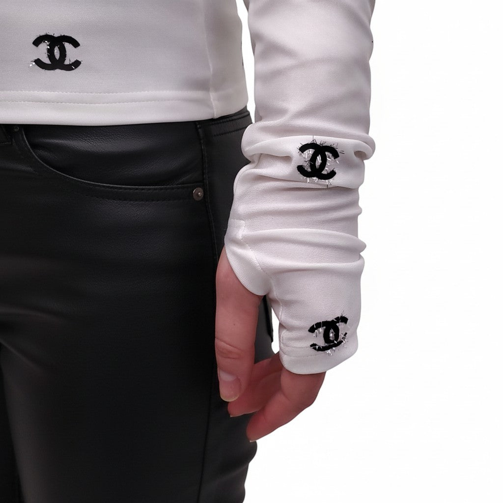 CHANEL BLACK AND SILVER METALLIC LOGO CC LONG SLEEVE - SIZE 38