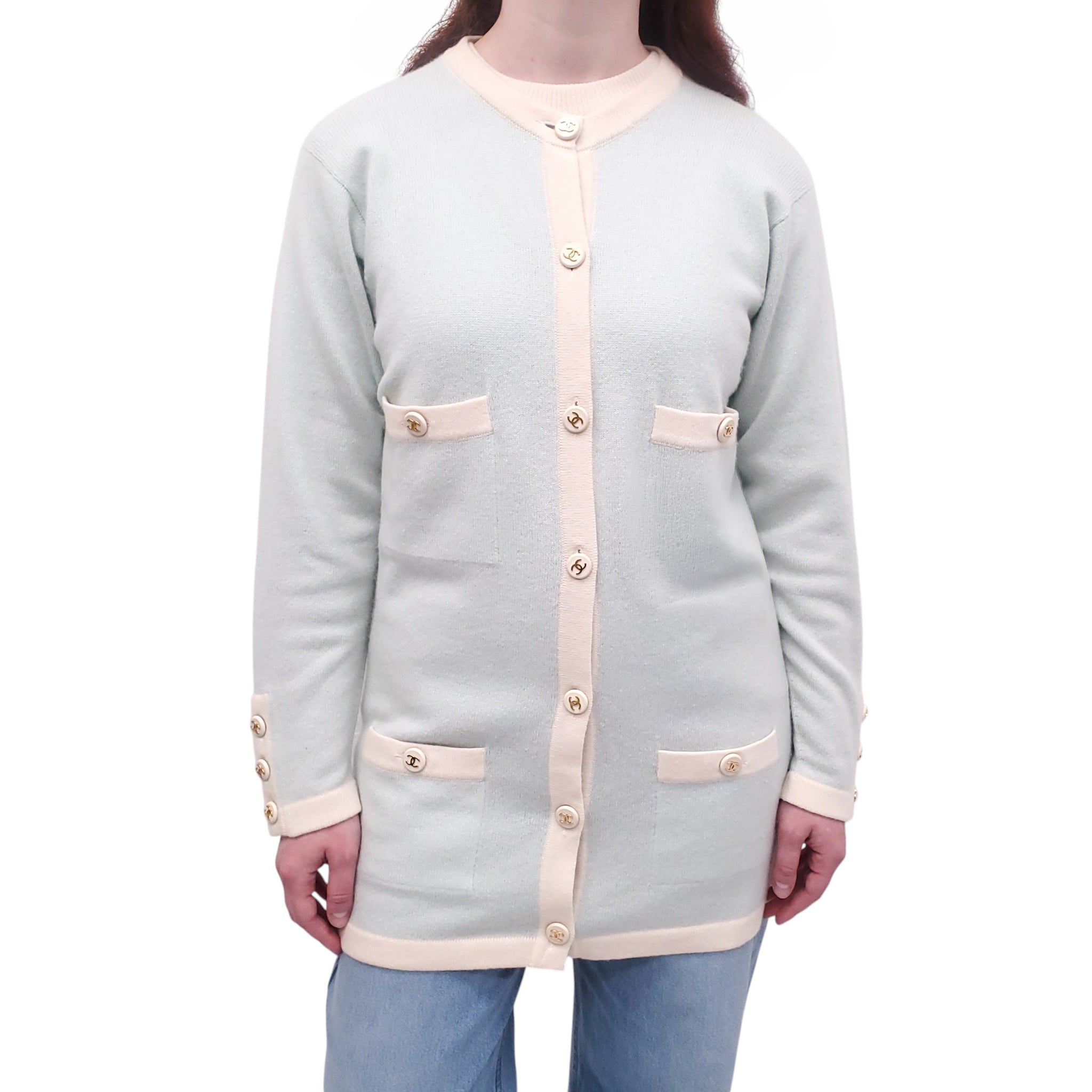 CHANEL LIGHT BLUE AND CREAM CASHMERE SWEATER SET  - SIZE 42
