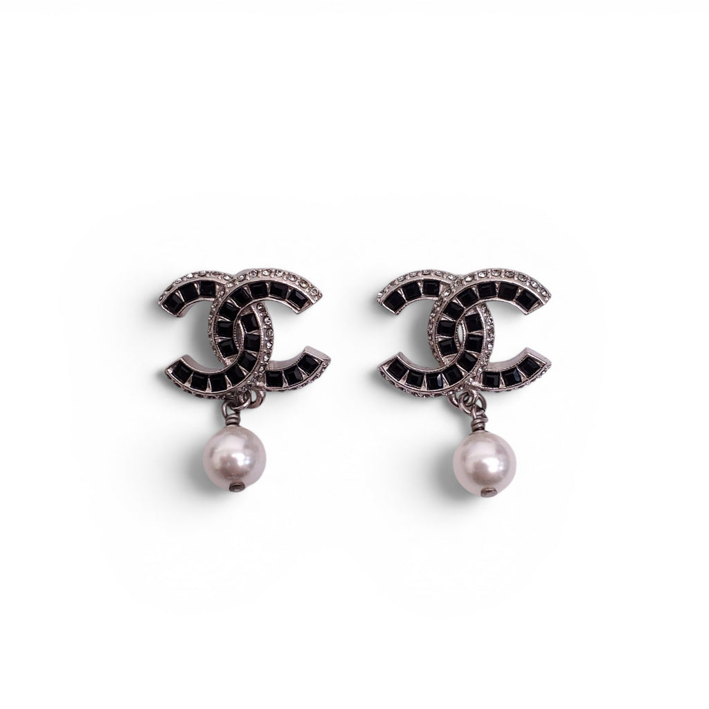 CHANEL LOGO PEARL DROP EARRINGS
