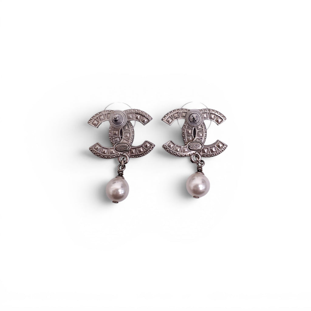 CHANEL LOGO PEARL DROP EARRINGS