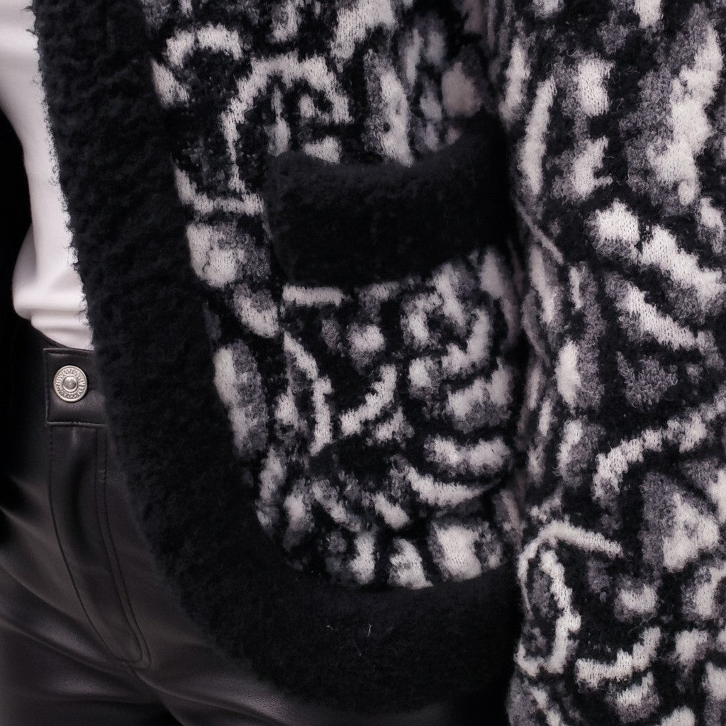 CHANEL RARE CAMILLA CC WOOL FLUFFY BOUCLE JACKET - SIZE 34