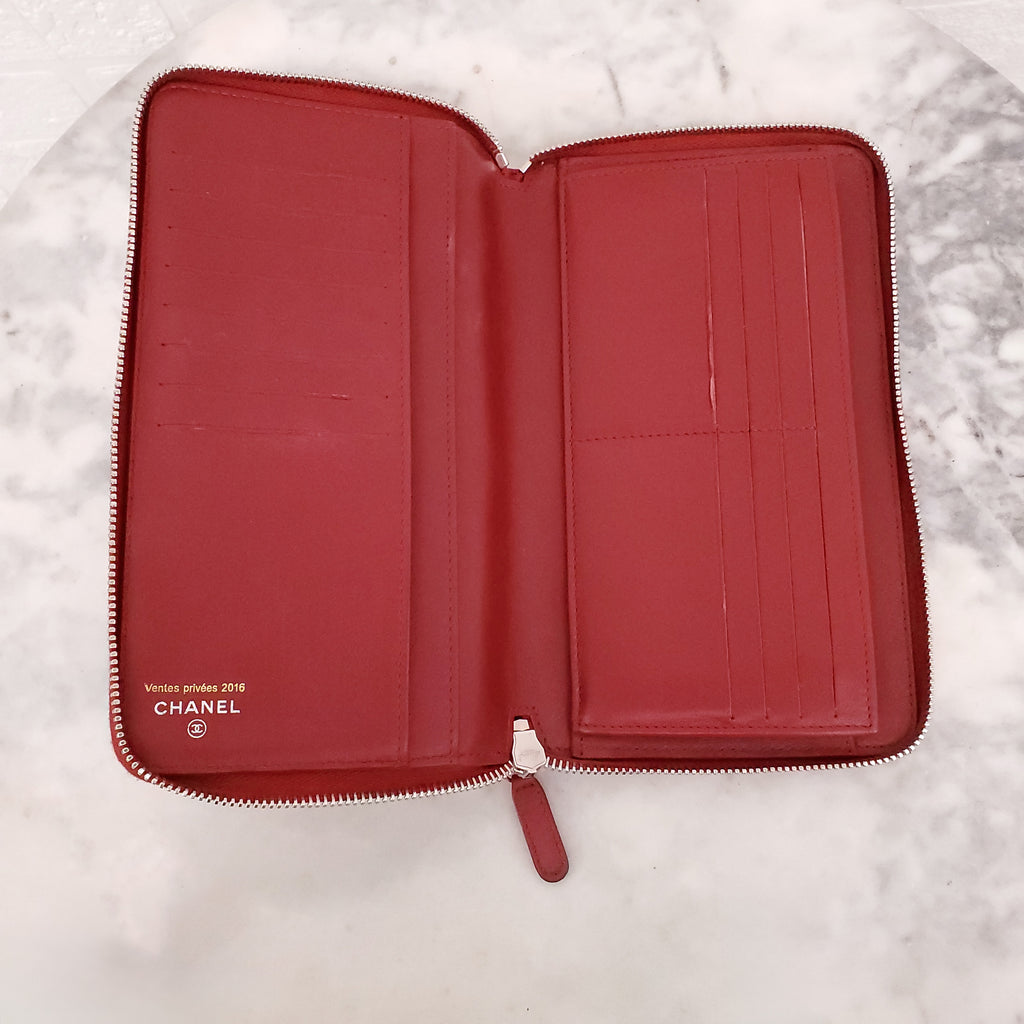 CHANEL RED QUILTED LEATHER ZIP WALLET