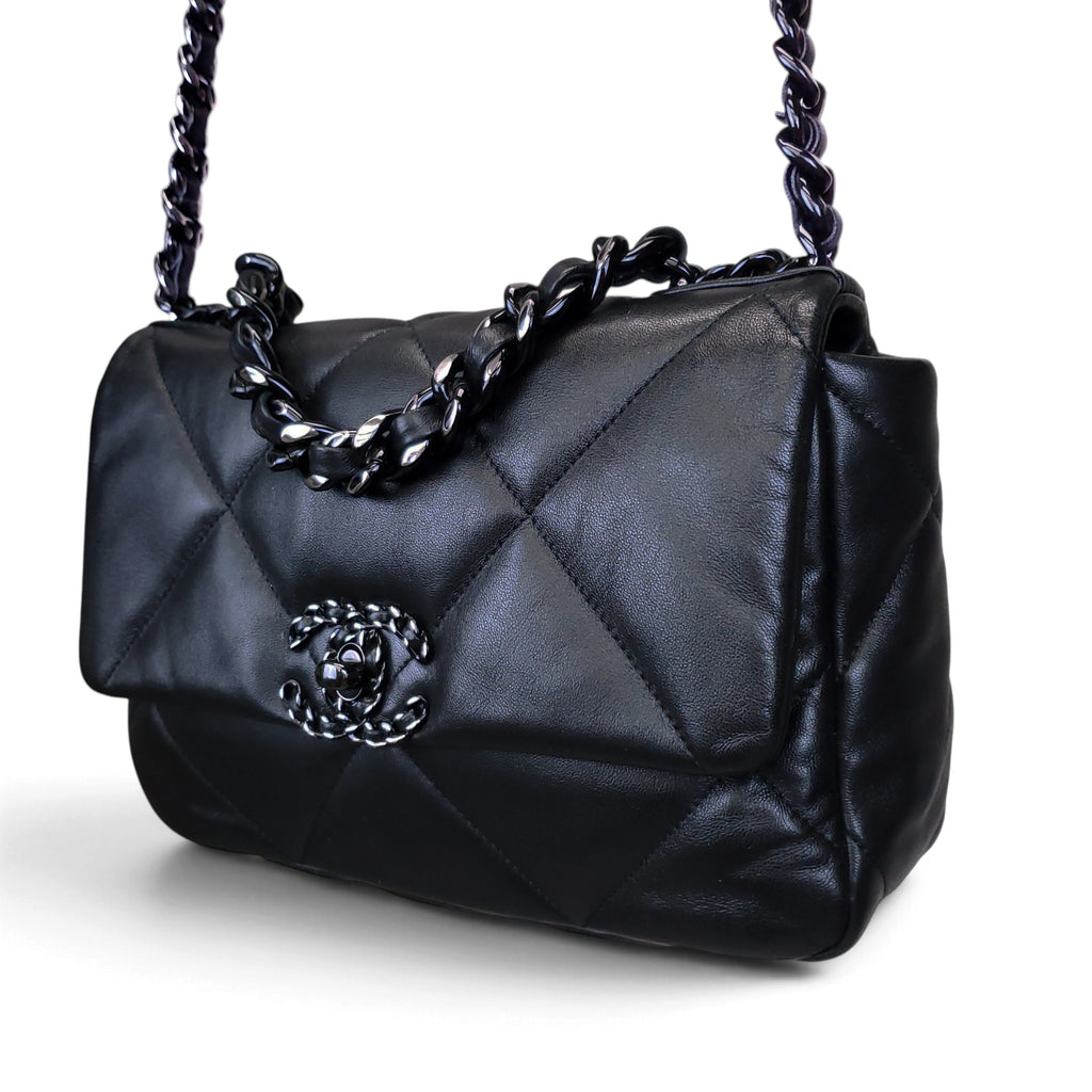 CHANEL SO BLACK 19 MEDIUM BAG