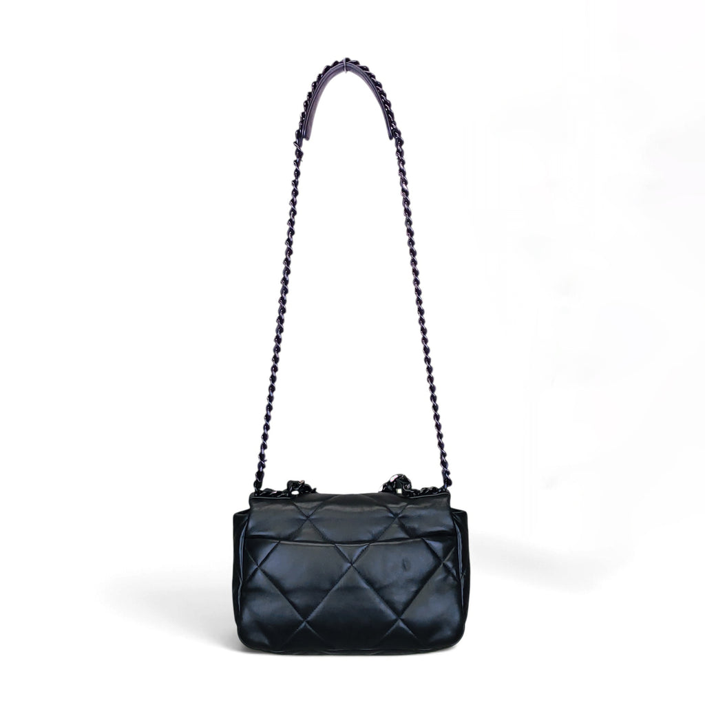 CHANEL SO BLACK 19 MEDIUM BAG