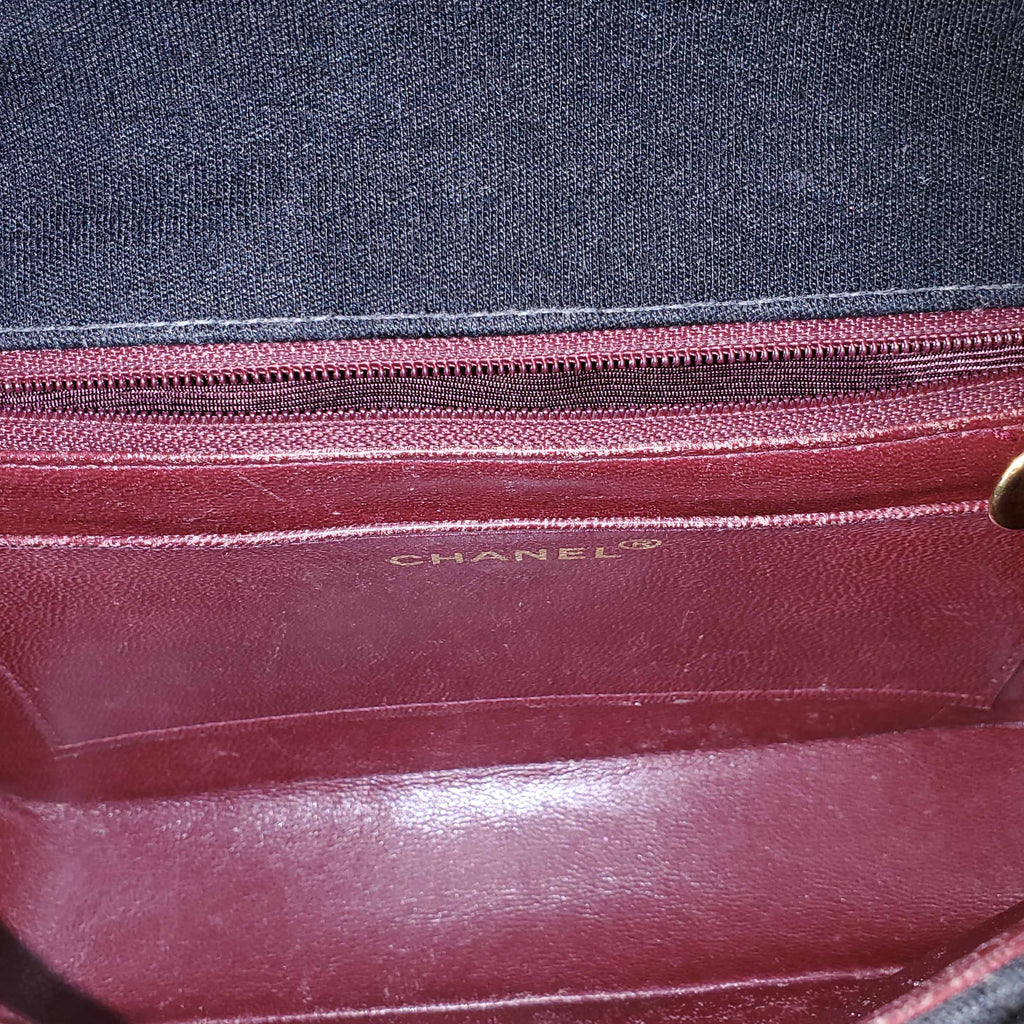 CHANEL VINTAGE BLACK FABRIC 'VERTICAL FLAP' BAG