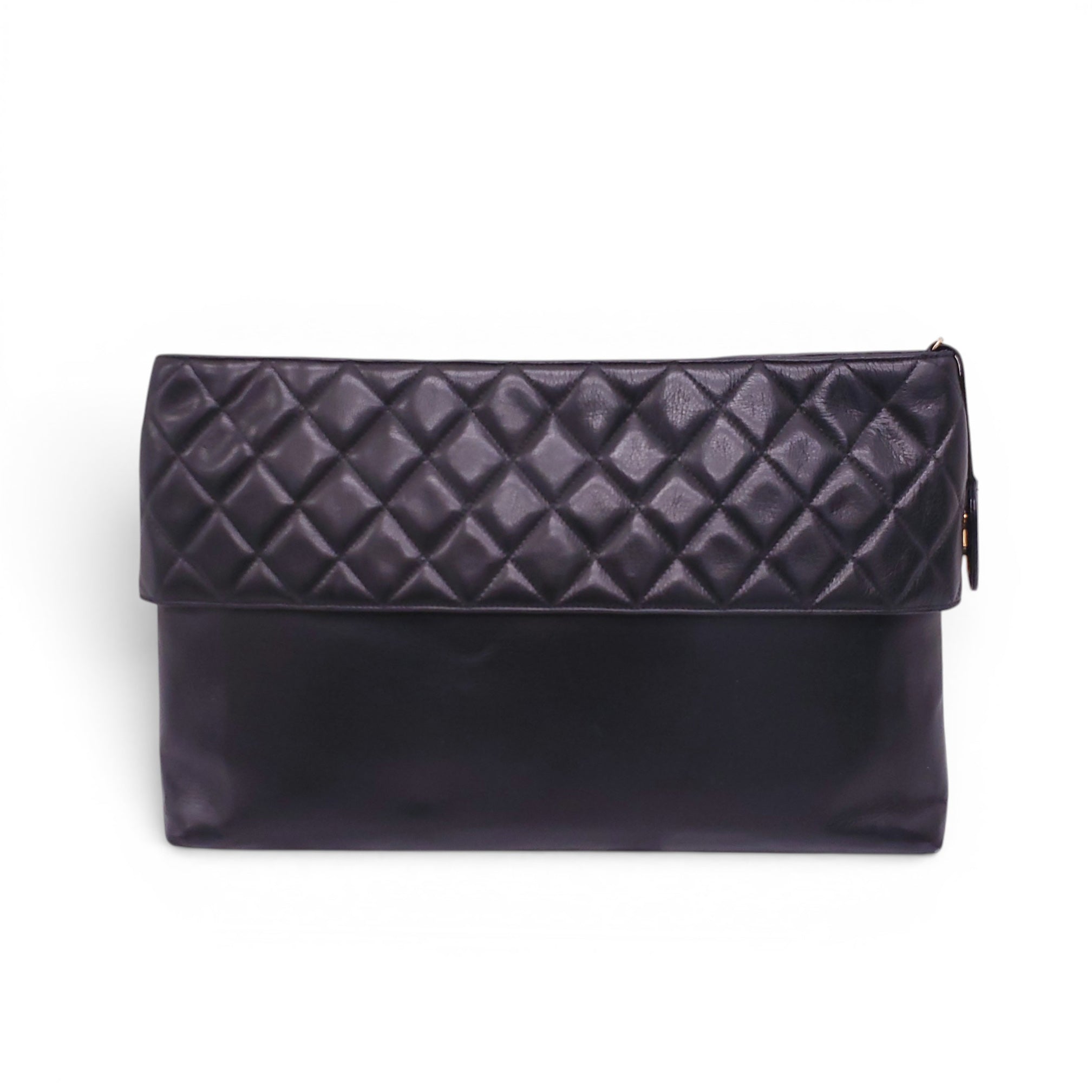CHANEL VINTAGE BLACK QUILTED LEATHER CLUTCH