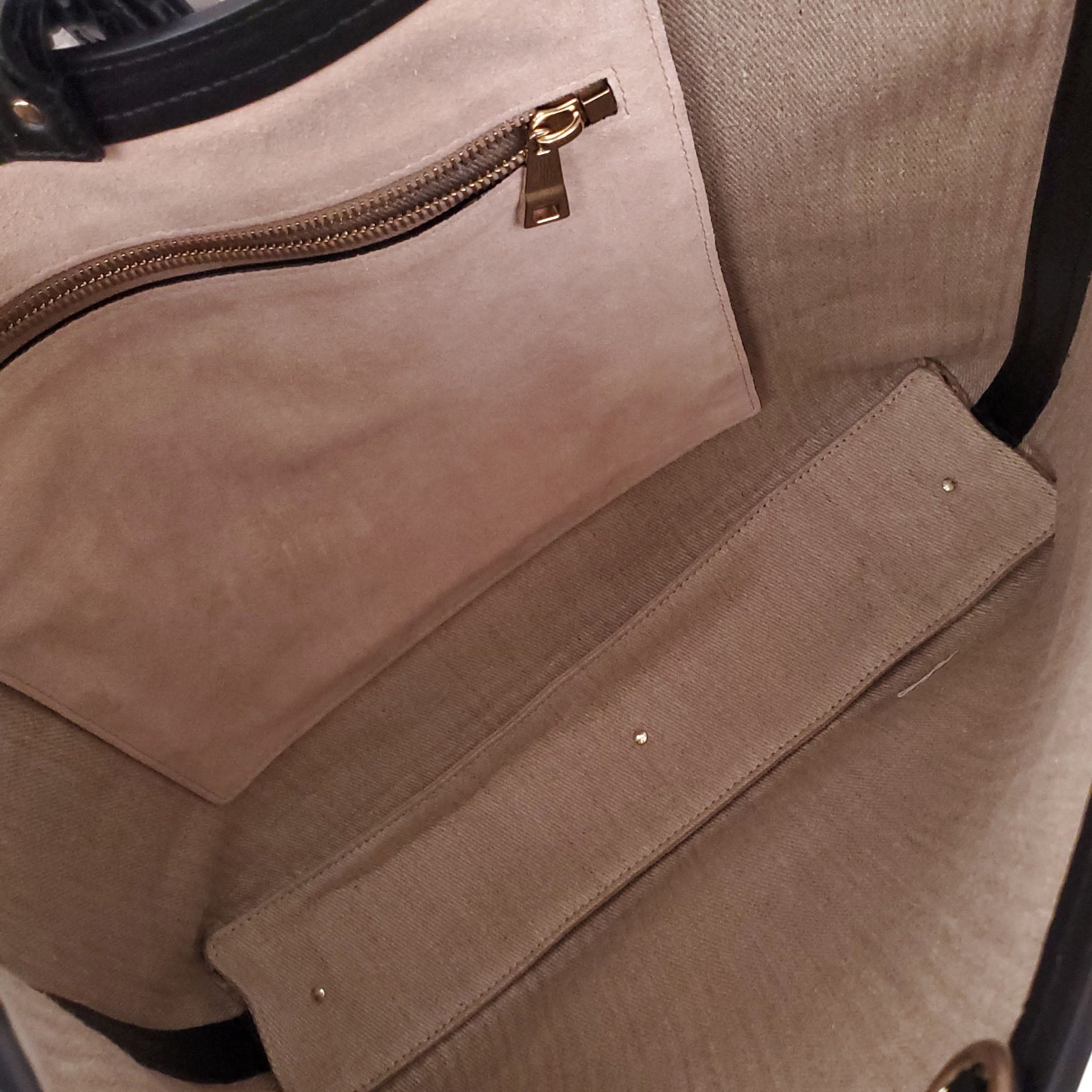 CHLOÉ HOT SAND HOBO BAG