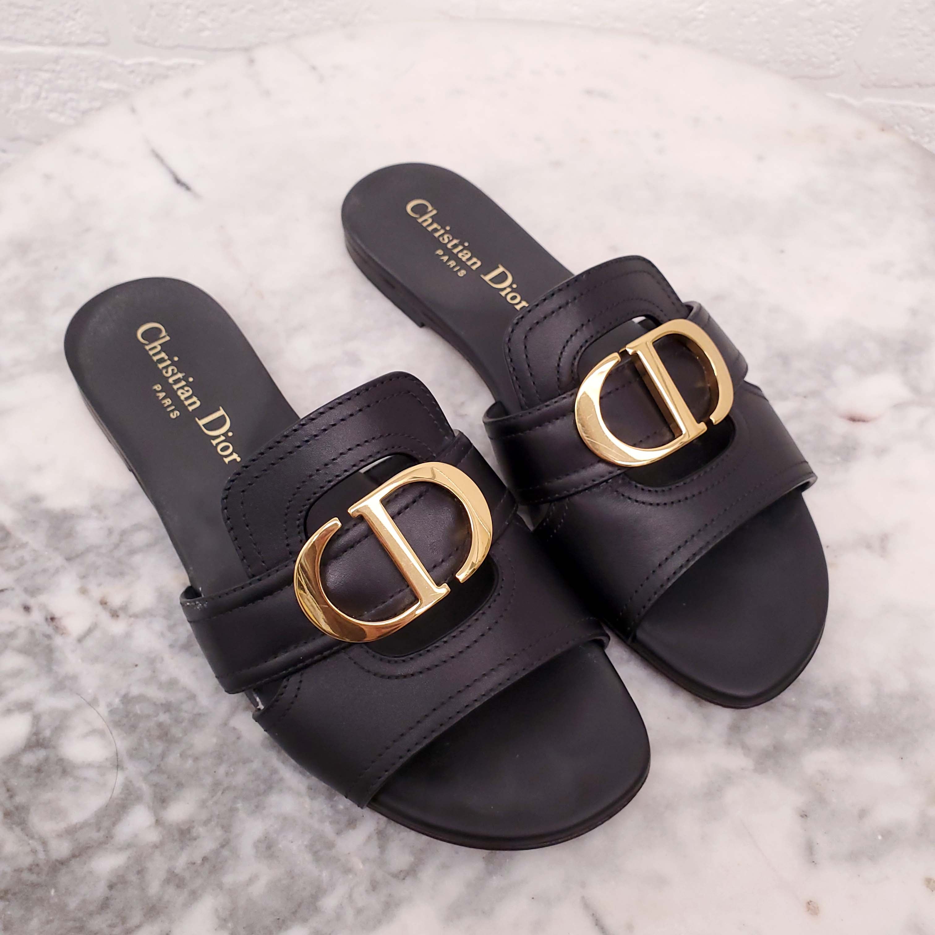 CHRISTIAN DIOR BLACK CD LEATHER SLIDES - SIZE 35