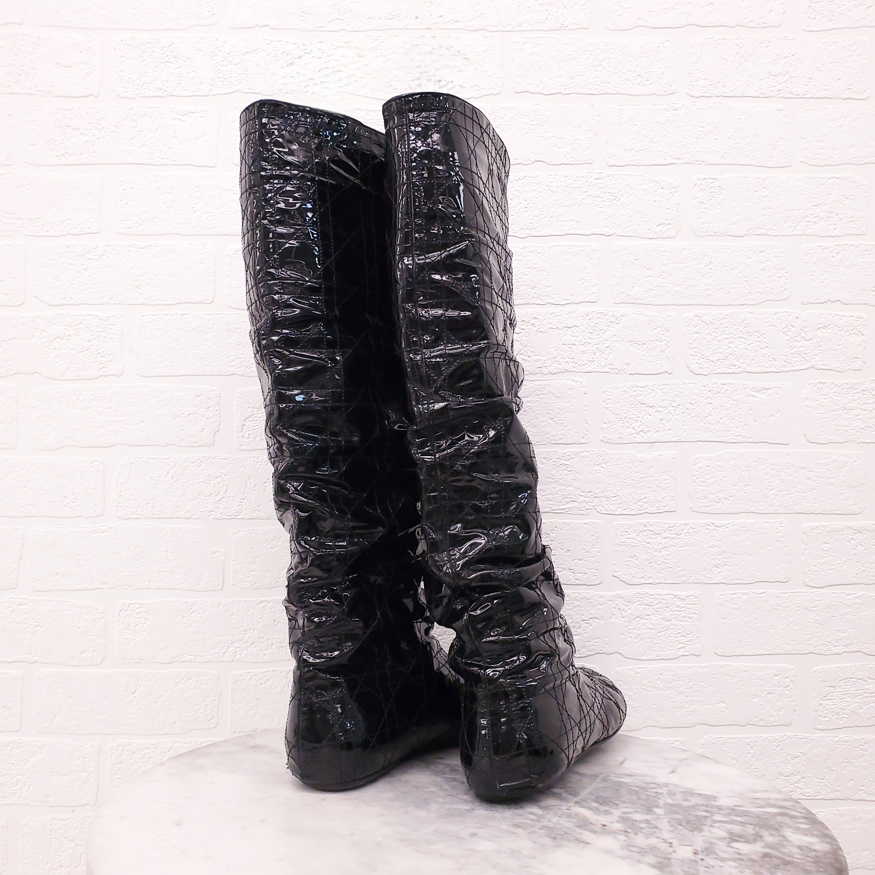 CHRISTIAN DIOR BLACK PATENT MOTO BOOT - SIZE 40