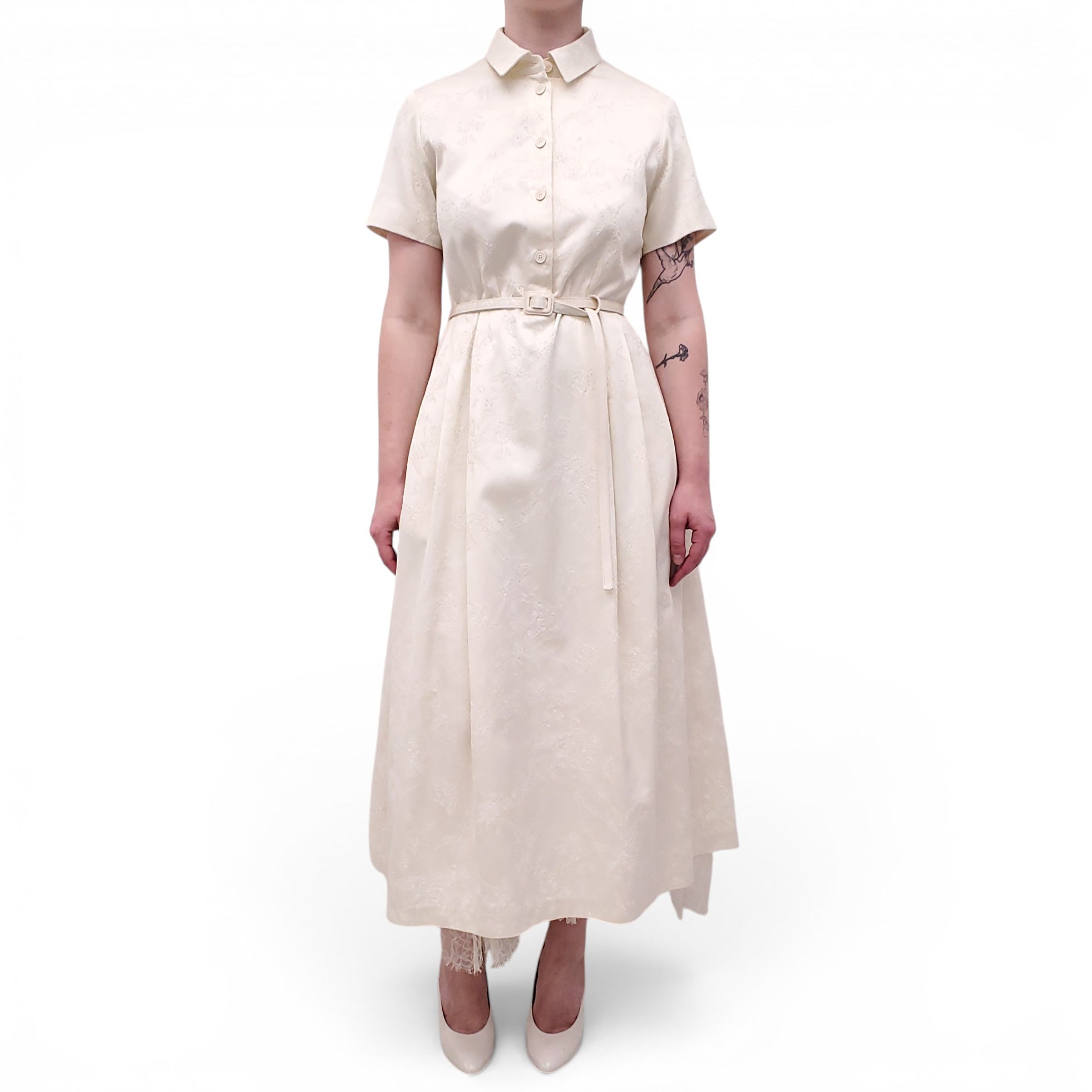 CHRISTIAN DIOR CREAM FLORAL EMBROIDERED SHORT-SLEEVE DRESS WITH BELT - SIZE M