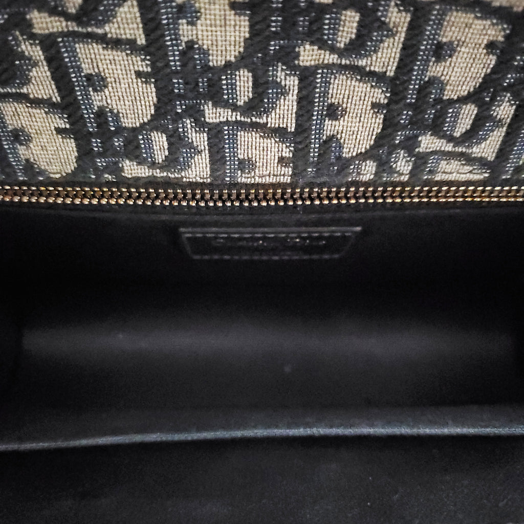 CHRISTIAN DIOR NAVY OBLIQUE '30 MONTAIGNE CHAIN' BAG