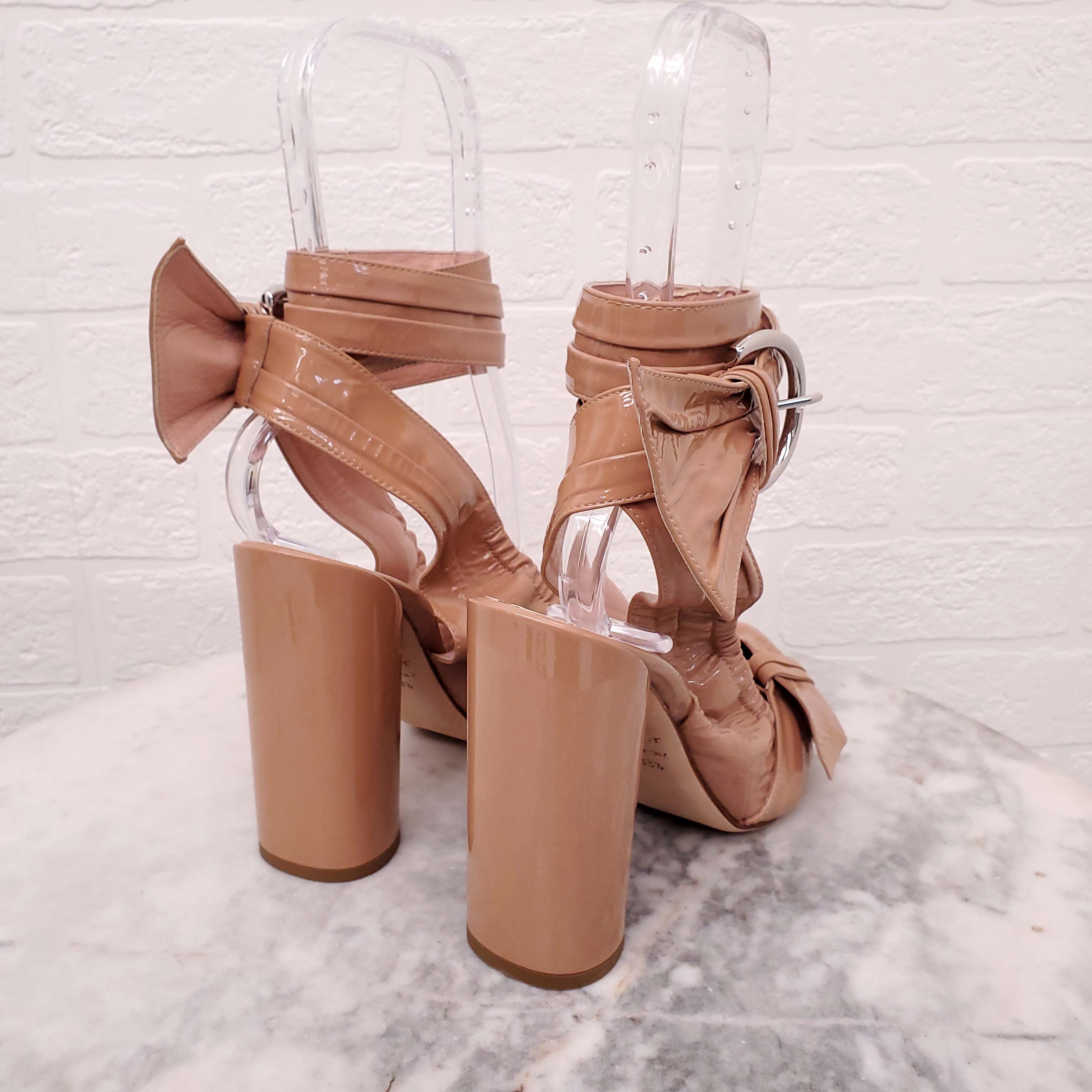 CHRISTIAN DIOR PATENT NUDE HEELS  WITH WRAP DETAIL - SIZE 38.5