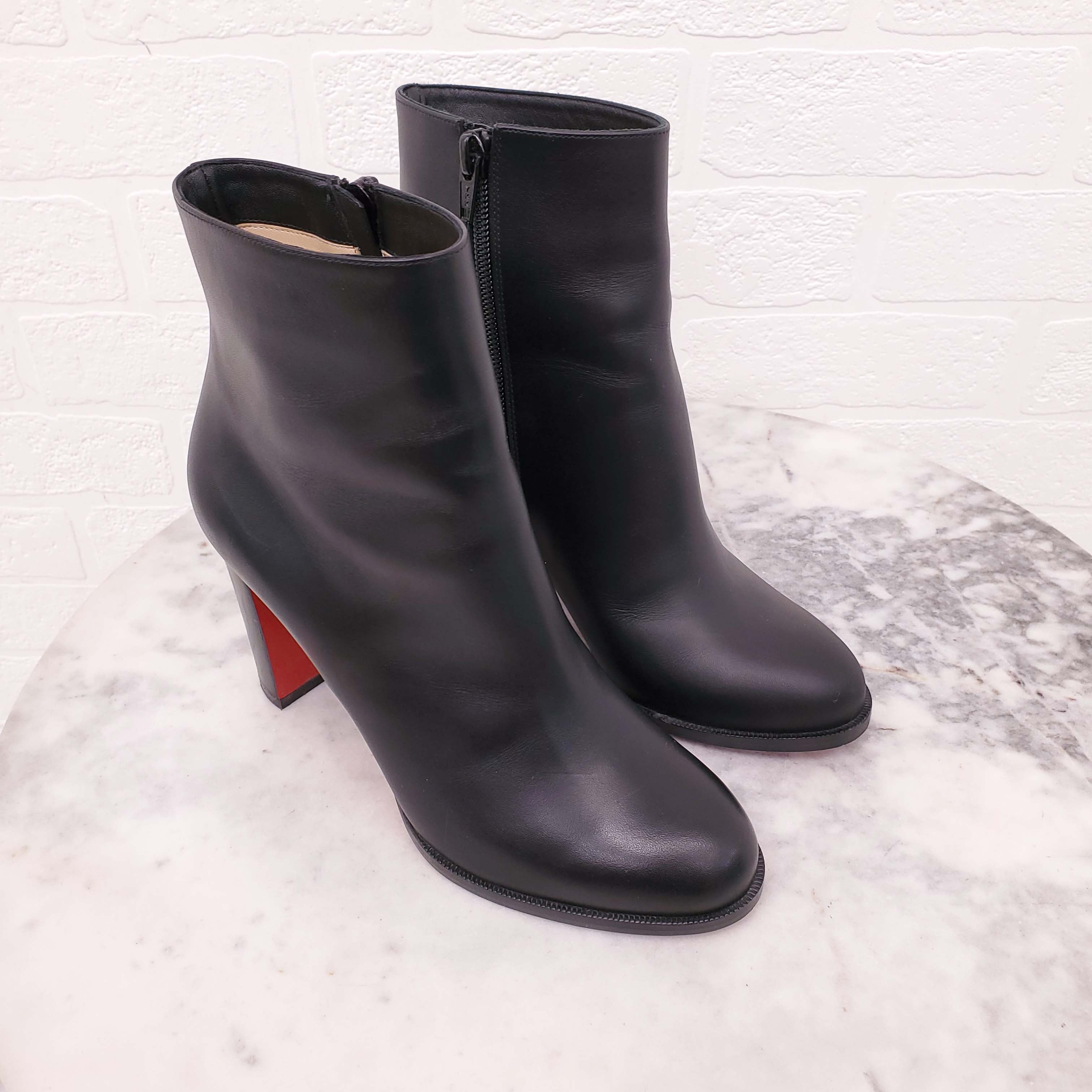 CHRISTIAN LOUBOUTIN BLACK BOOTIES - SIZE 36