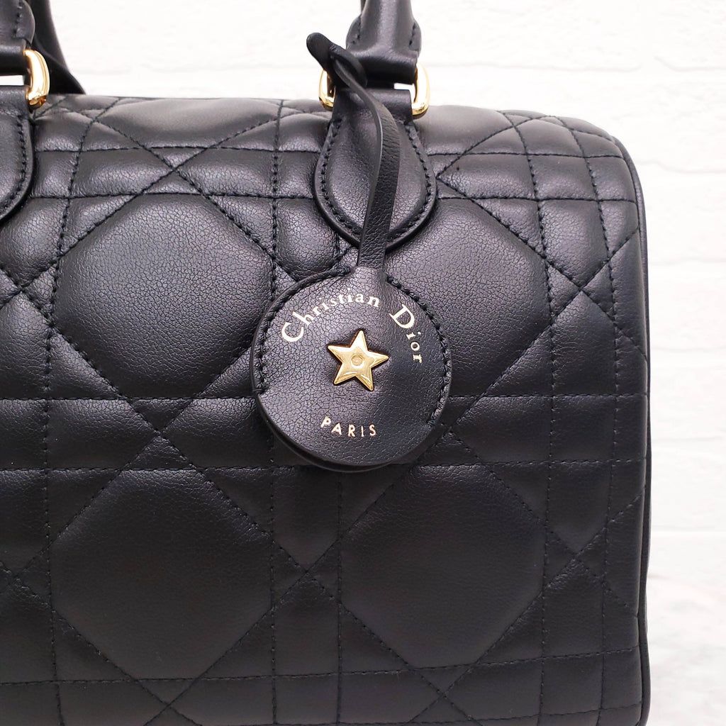 DIOR BLACK MACROCANNAGE CALFSKIN GROOVE 25 BAG