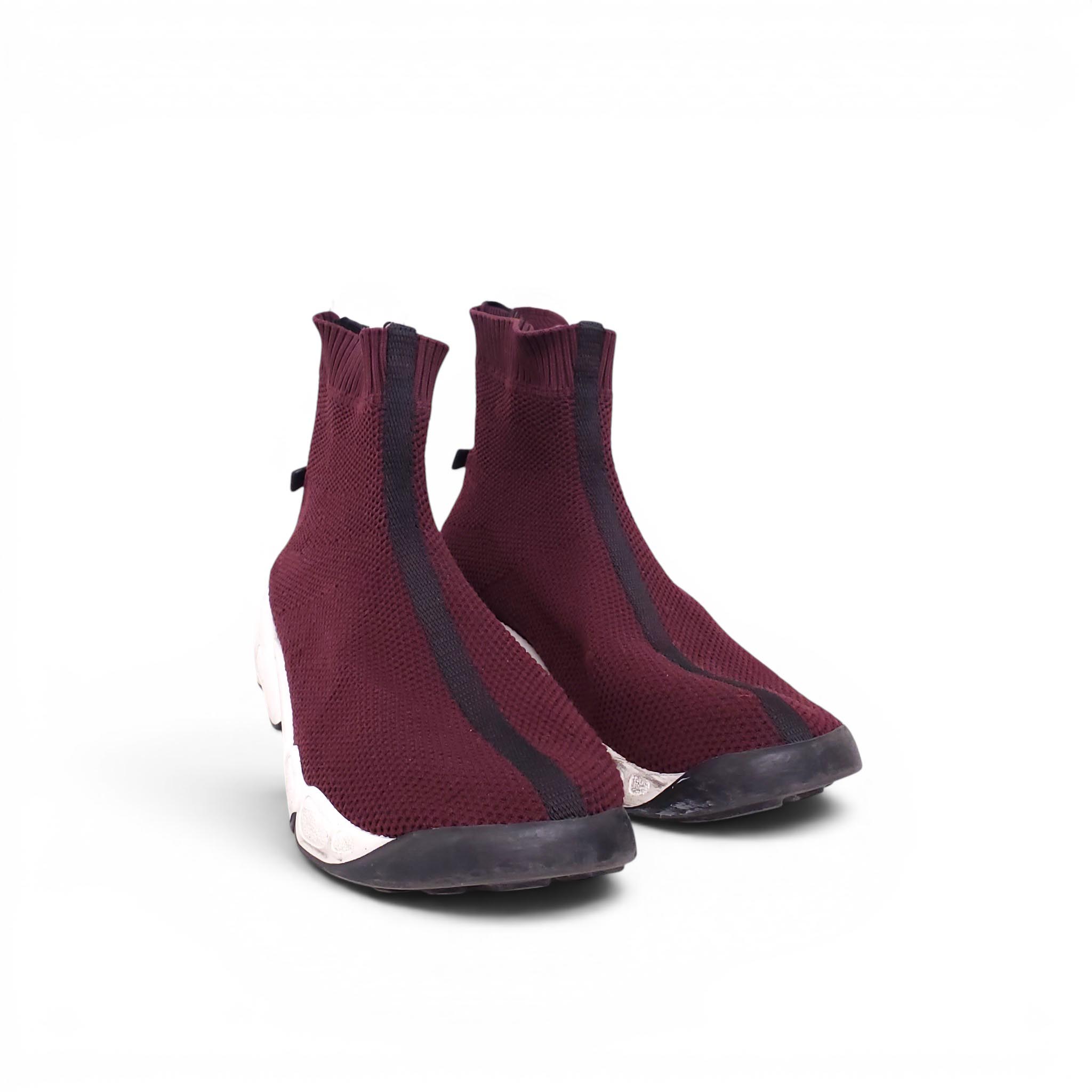 DIOR BURGUNDY SNEAKERS - SIZE 37.5