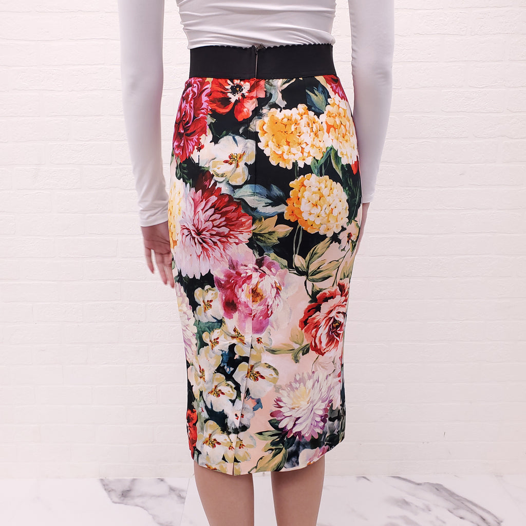 DOLCE & GABBANA FLORAL PENCIL SKIRT WITH ELASTIC WAISTBAND - SIZE 40