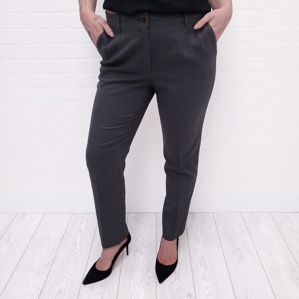 DOLCE & GABBANA GREY TROUSERS - SIZE 46