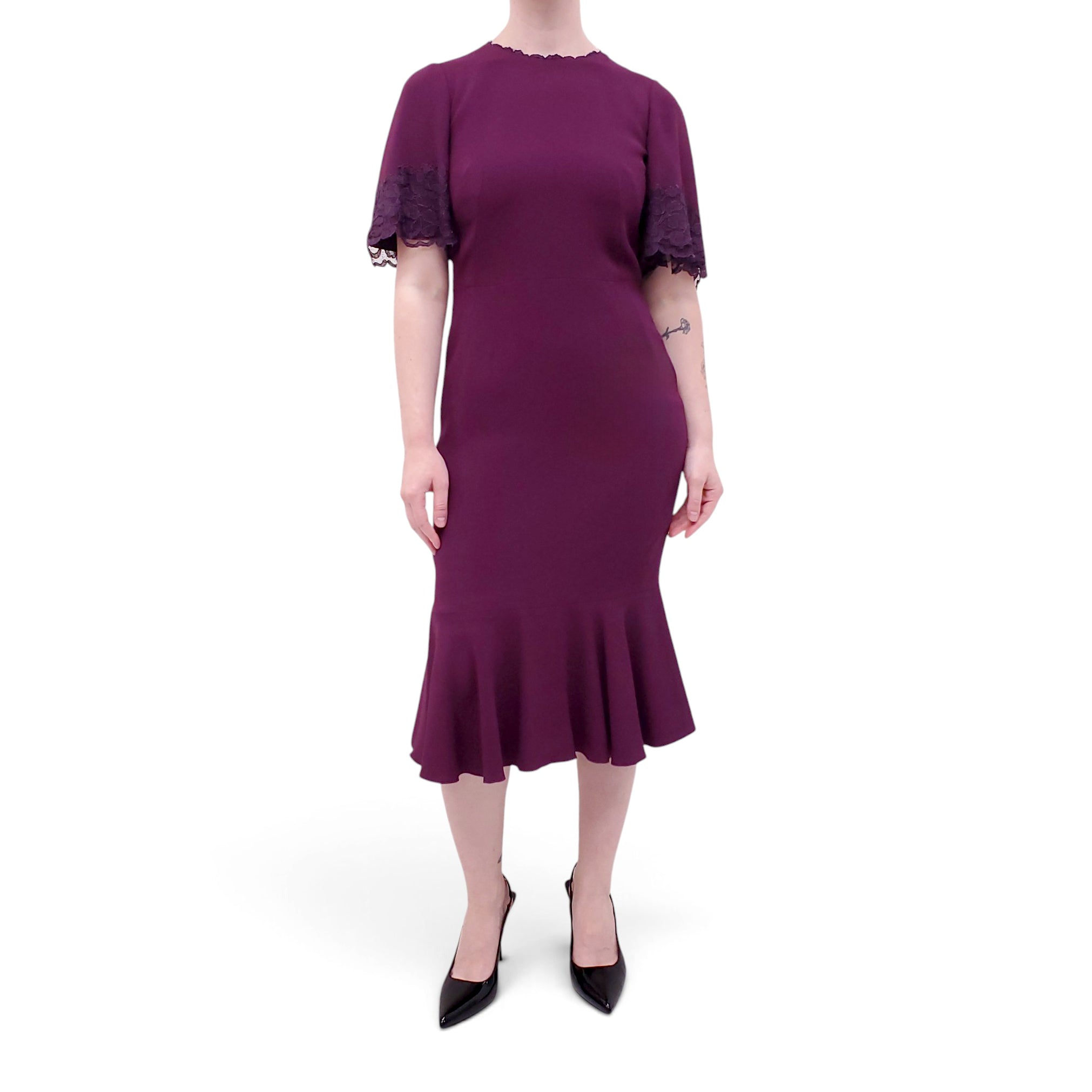 DOLCE & GABBANA PLUM DRESS WITH LACE DETAIL - SIZE 40