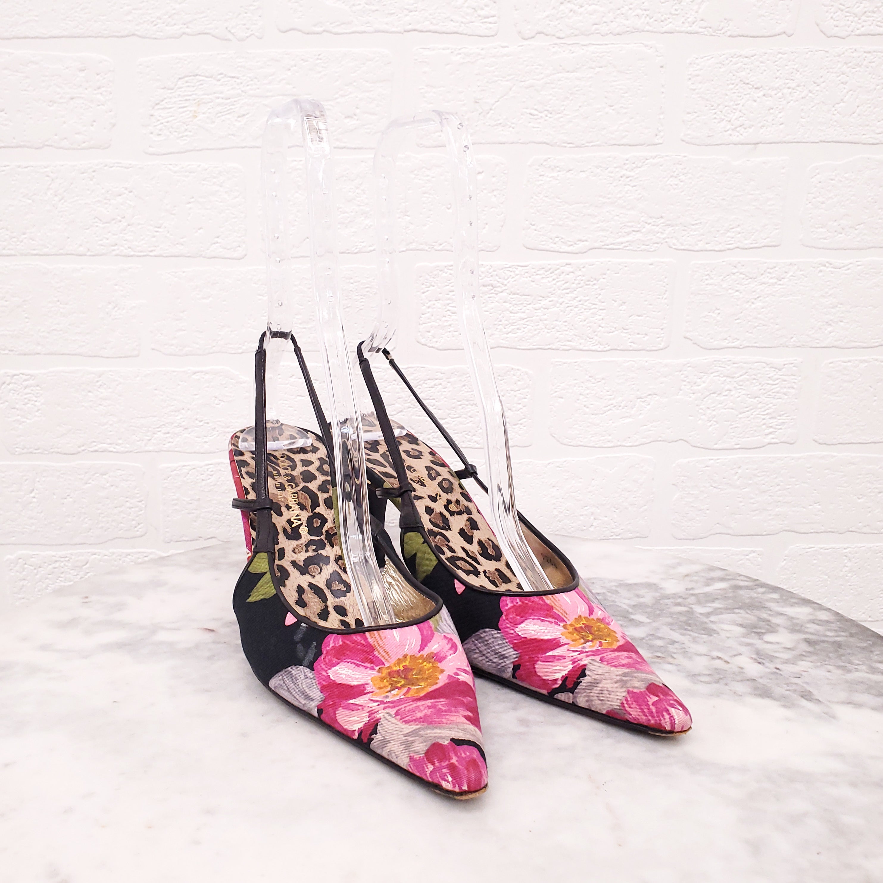 DOLCE & GABBANA VINTAGE FLORAL SLINGBACK HEELS - SIZE 40