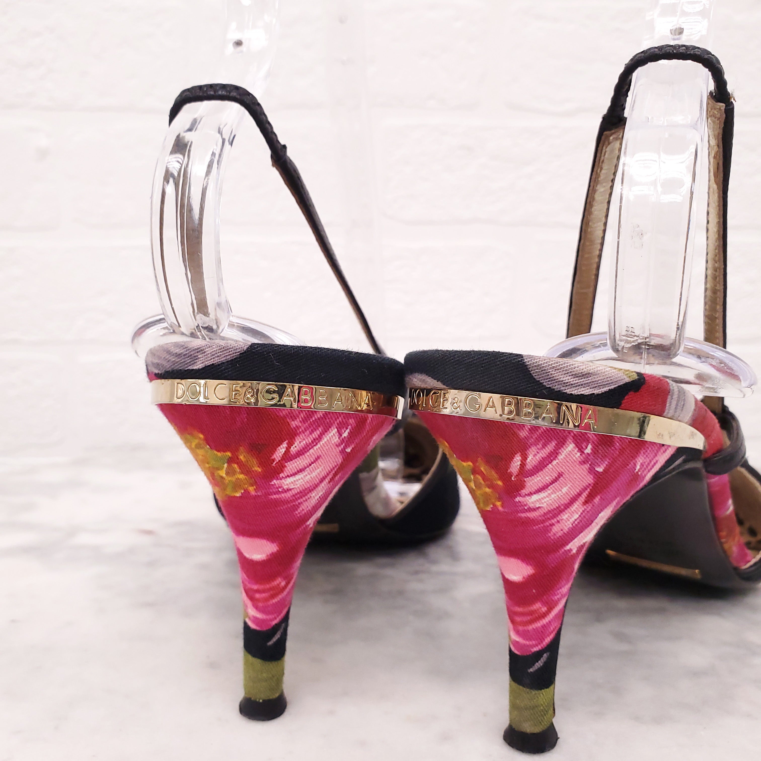 DOLCE & GABBANA VINTAGE FLORAL SLINGBACK HEELS - SIZE 40