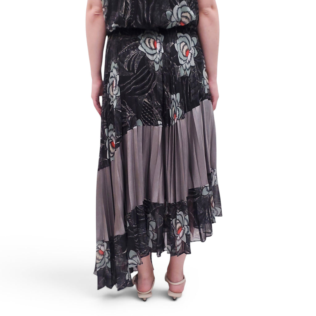 DRIES VAN NOTEN BLACK AND BLUE PATTERNED PLEATED SET - SIZE 38/40