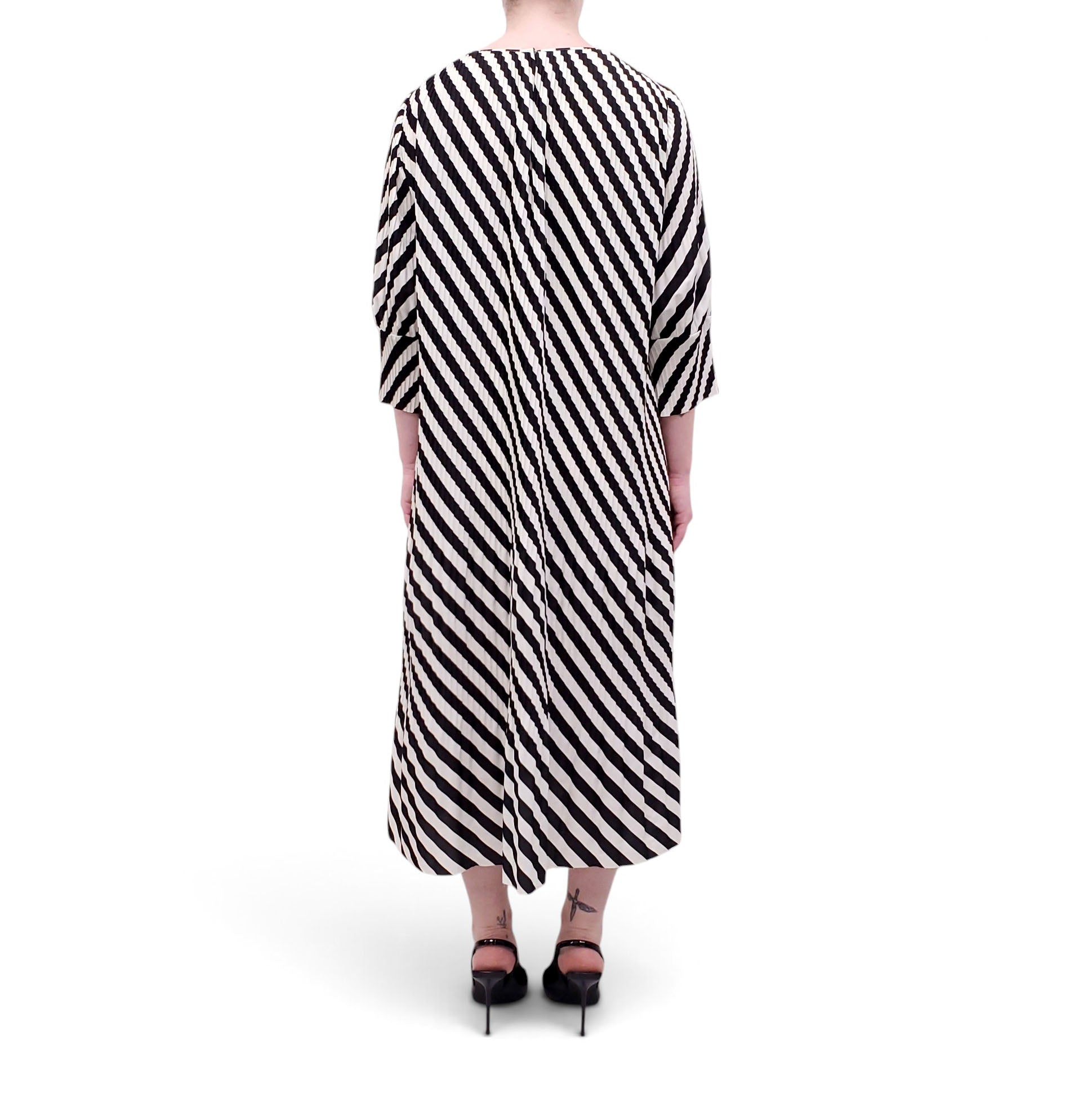 DRIES VAN NOTEN PLEATED BLACK AND WHITE DRESS - SIZE M