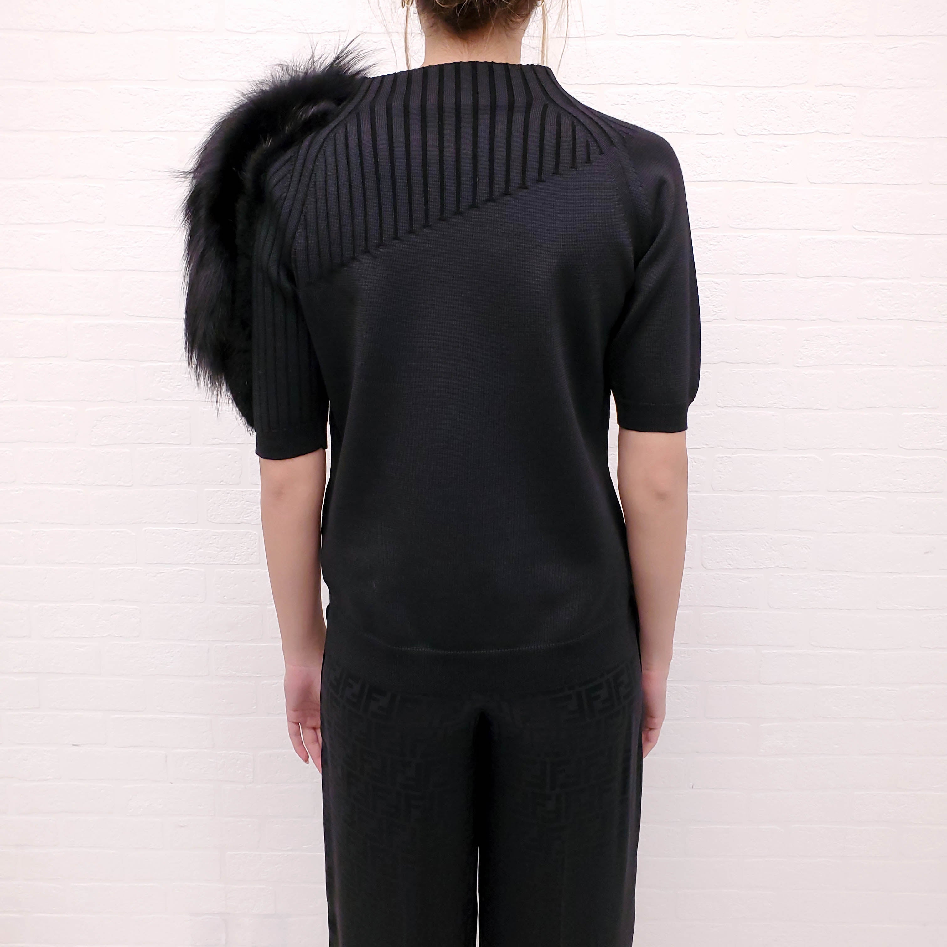 FENDI BLACK SWEATER WITH FUR - SIZE 42