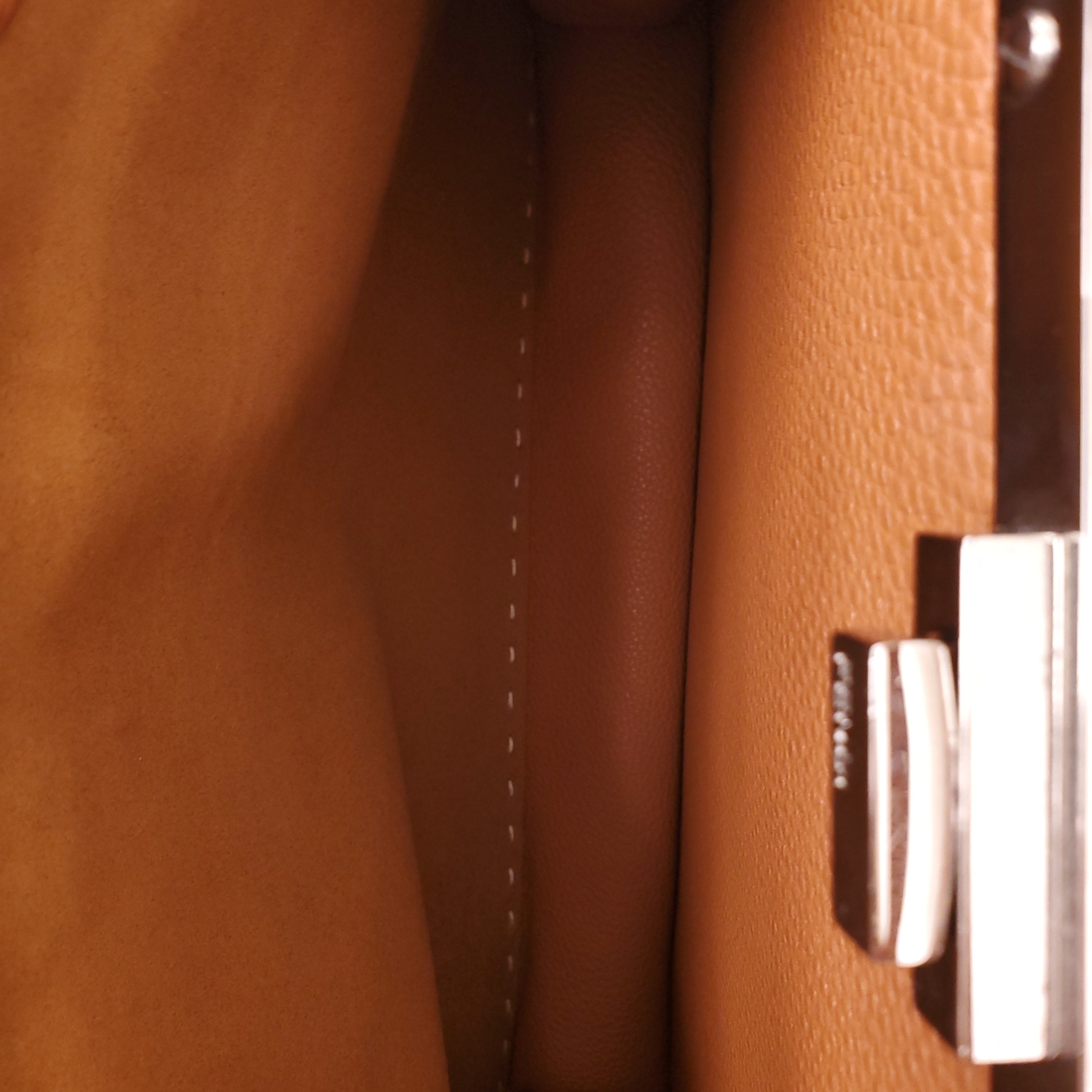 FENDI INTERLACED LEATHER PEEKABOO ISEEU TOP HANDLE BAG