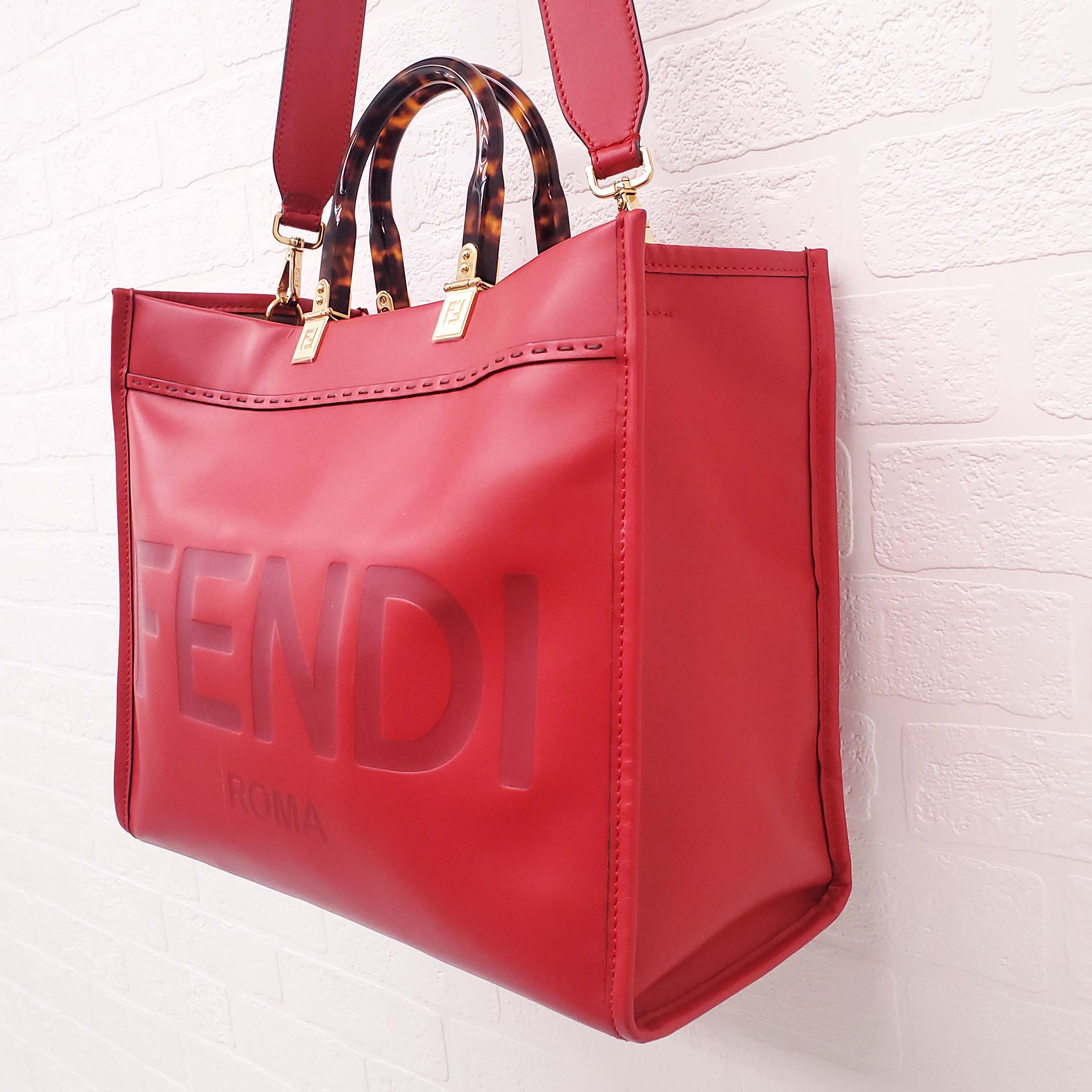 FENDI RED LEATHER 'LARGE SUNSHINE SHOPPER' LOGO TOTE