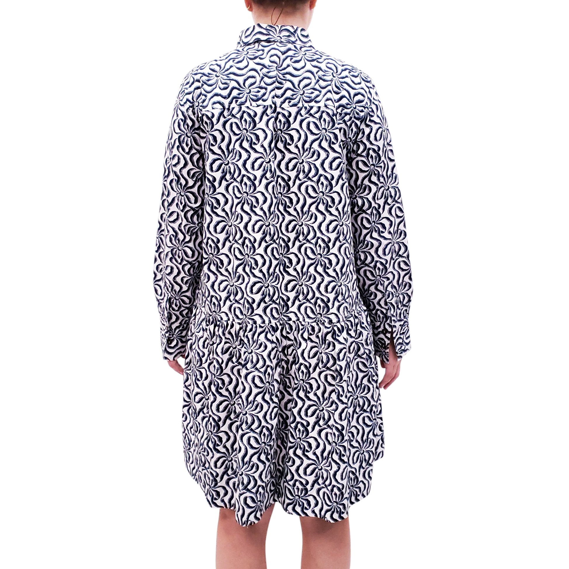 GANNI WHITE AND BLUE PATTERNED BUTTON UP DRESS - SIZE L