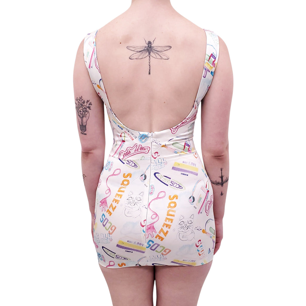 GCDS WHITE AND MULTICOLOURED GRAPHIC PATTERNED MINI DRESS - SIZE S