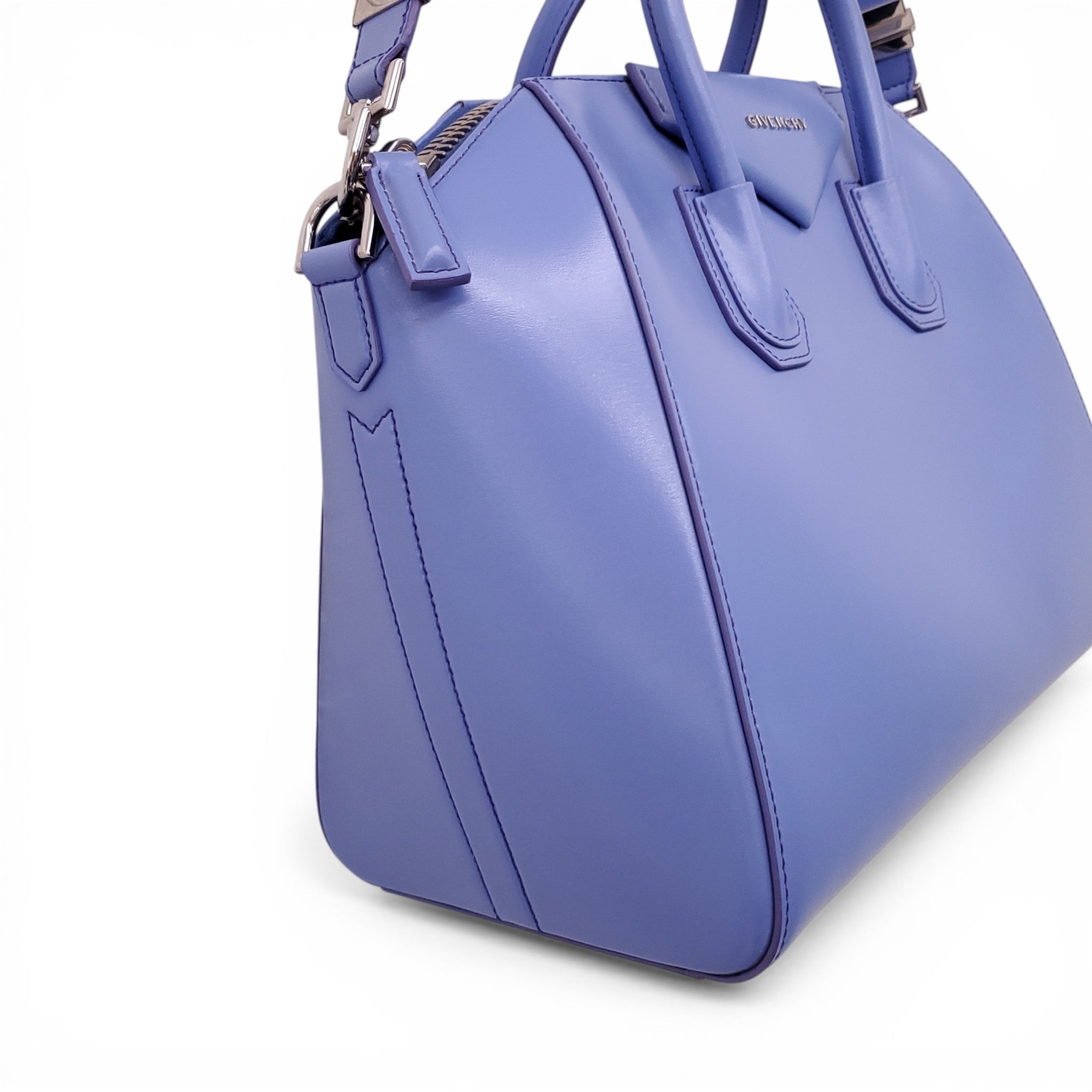 GIVENCHY PURPLE ANTIGONA BAG