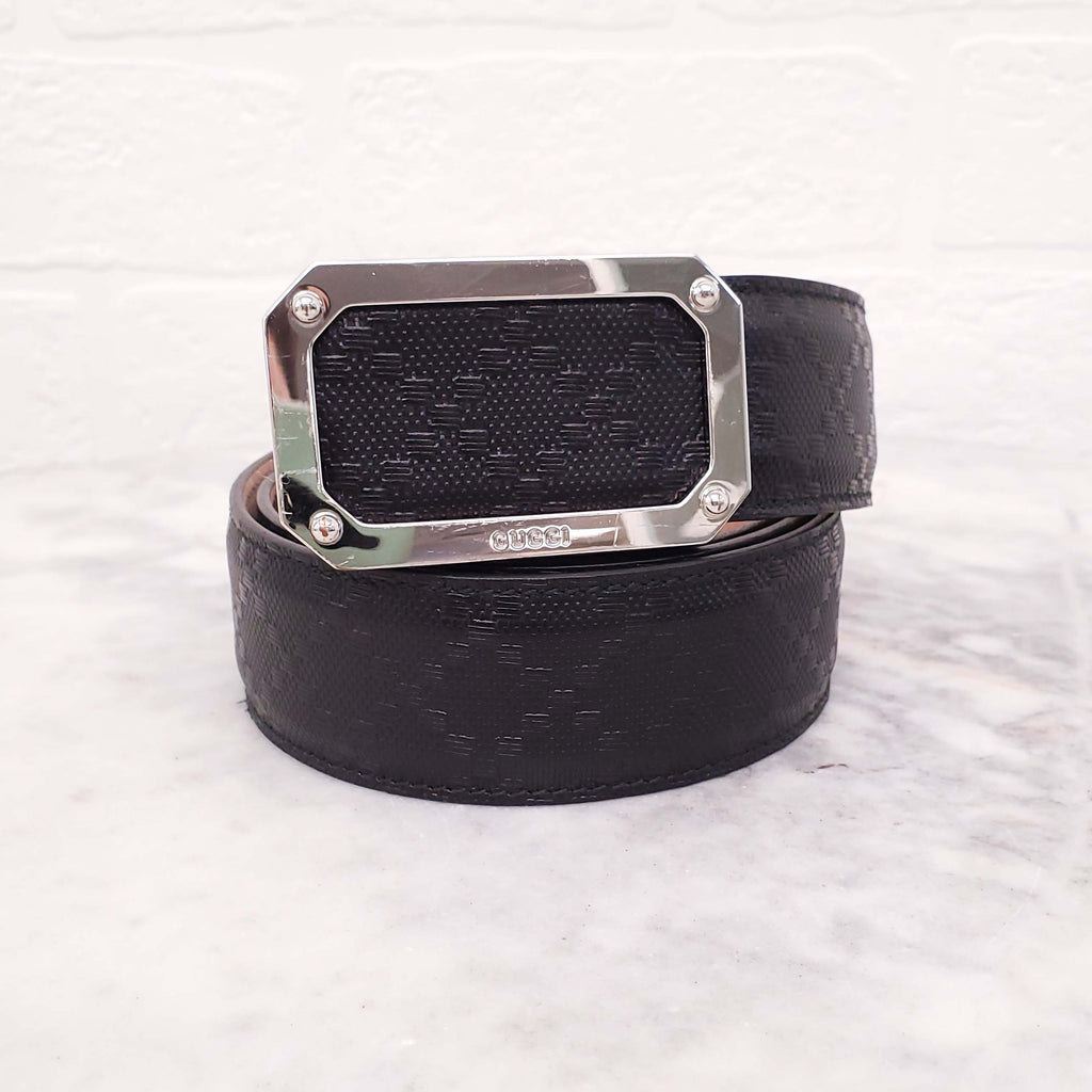 GUCCI BLACK BELT WITH SILVER LOGO BUCKLE - SIZE 105 (MENS)